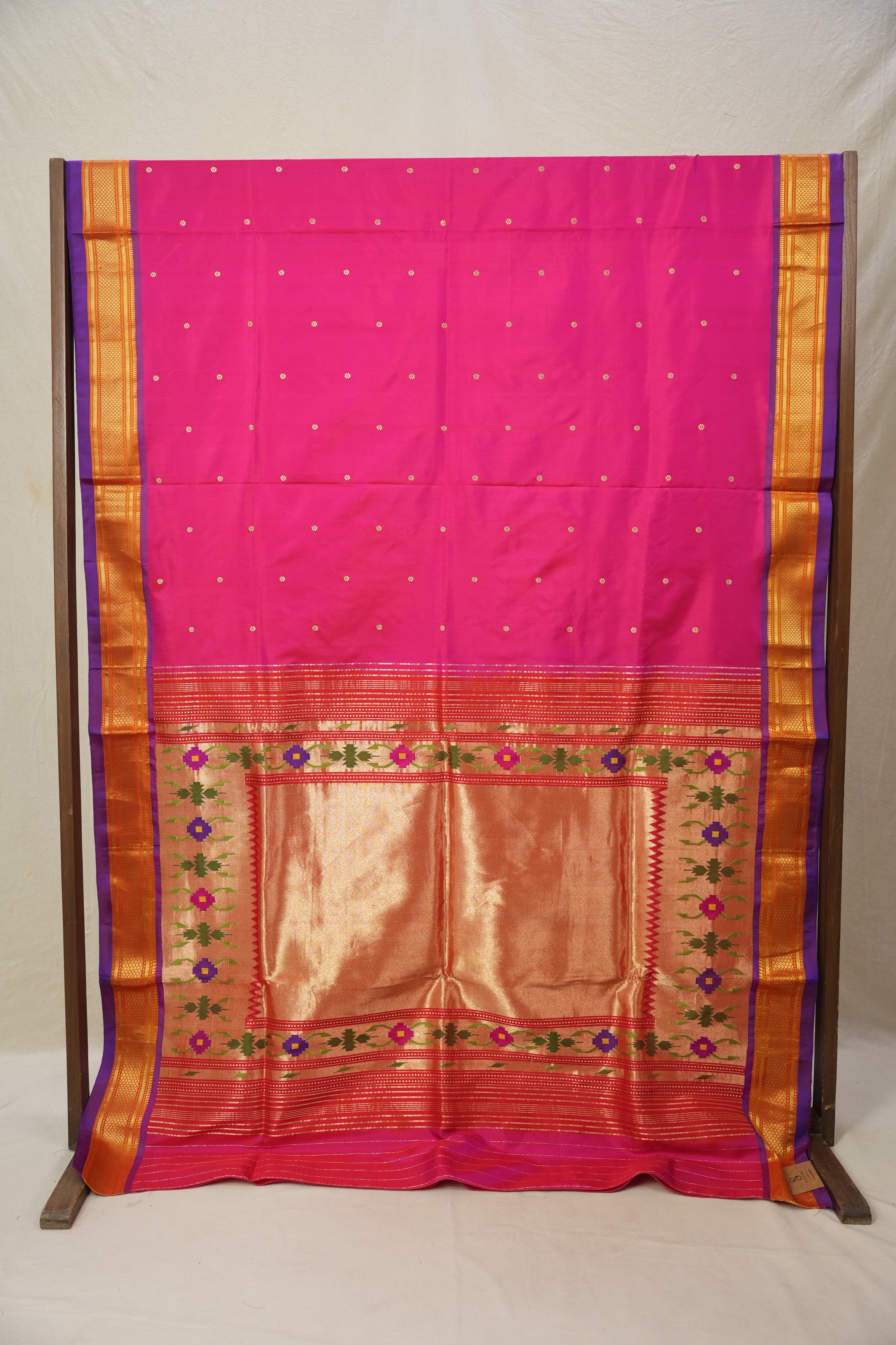 Rani Pink Silk Paithani Saree - Saavari - SSRPSPS29