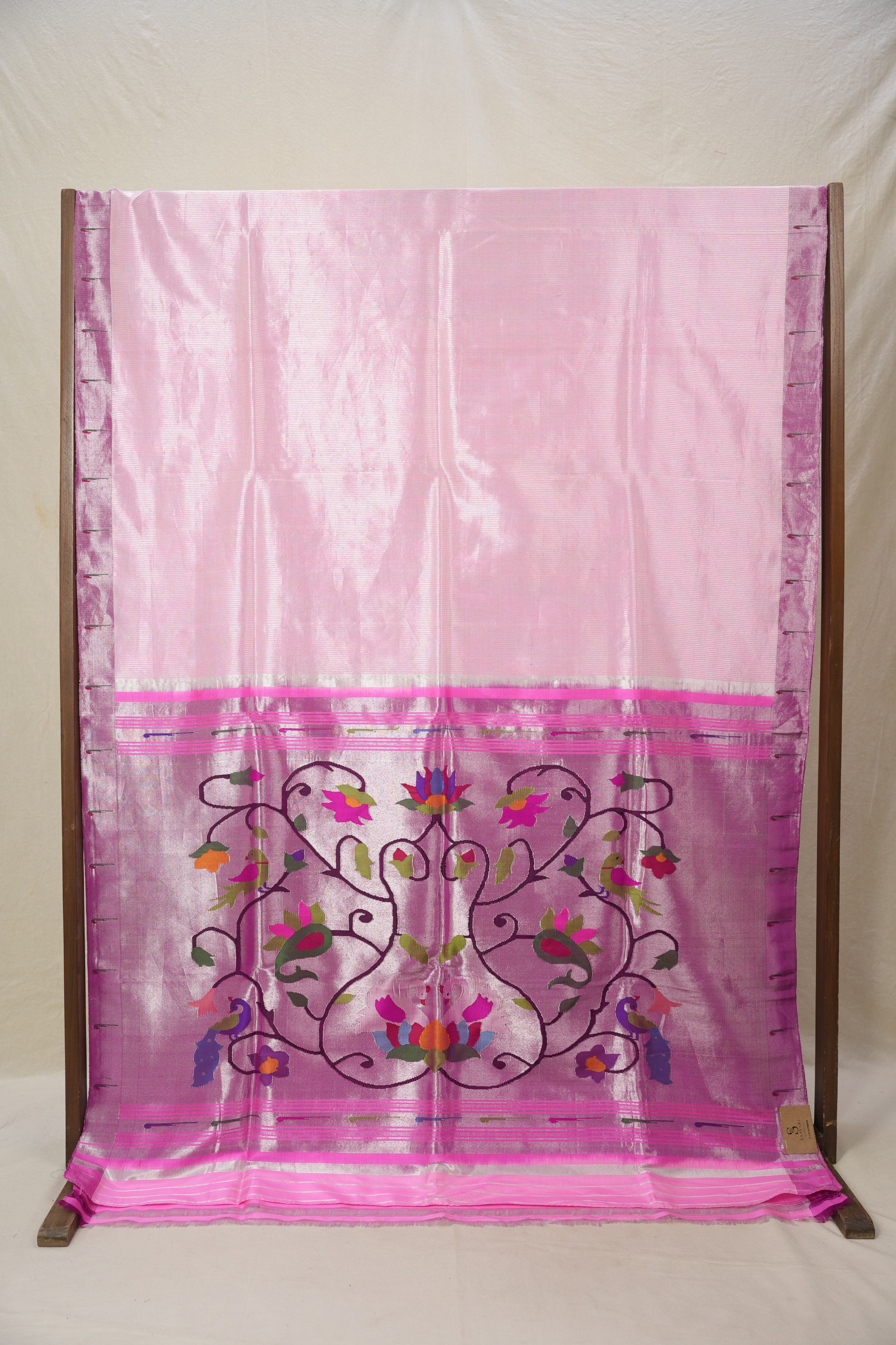 Hansika Silk Paithani Saree - Saavari - SSHSPS01