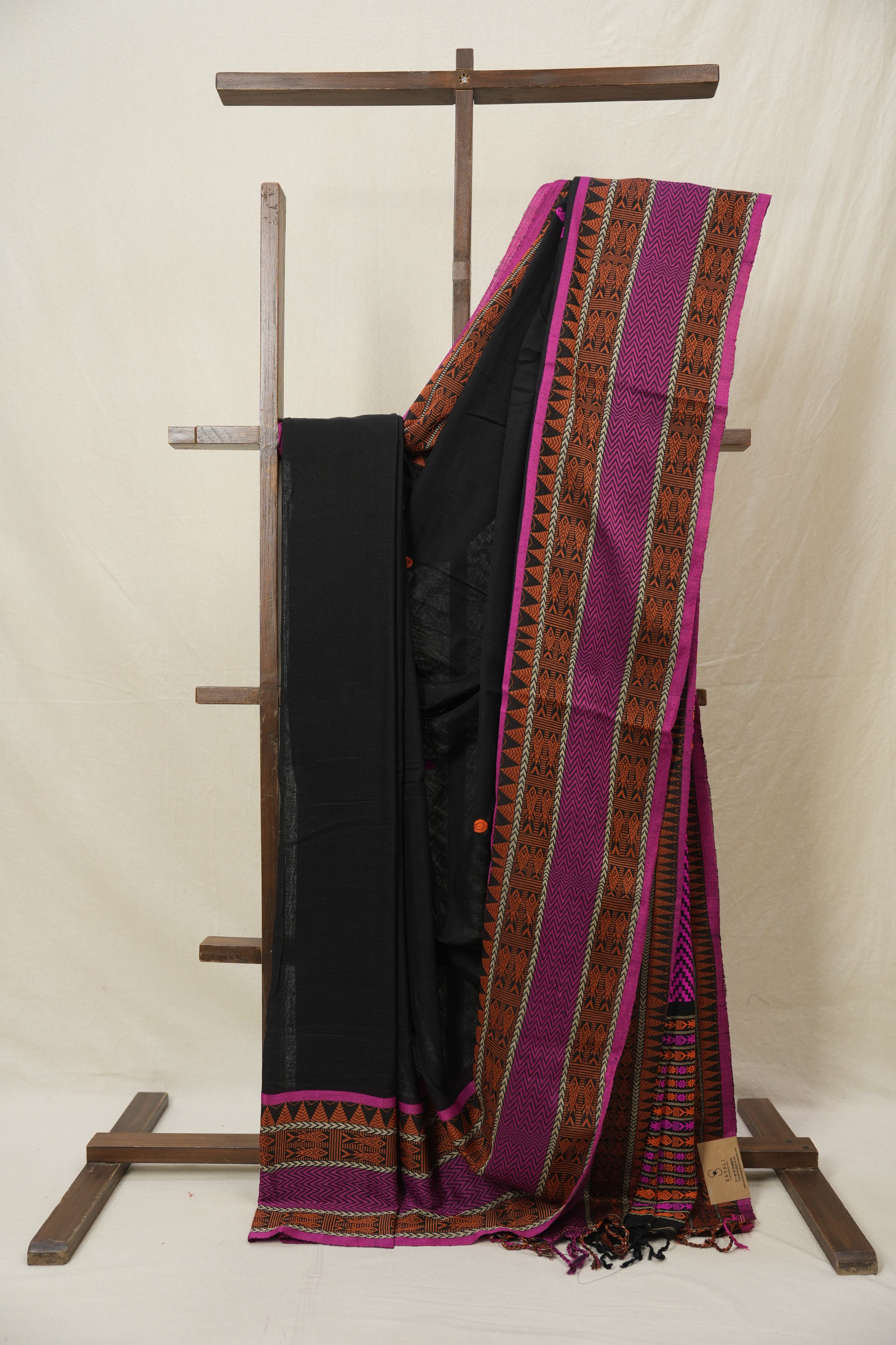 Black Bengal Khadi Cotton Saree - SRBBKCS171