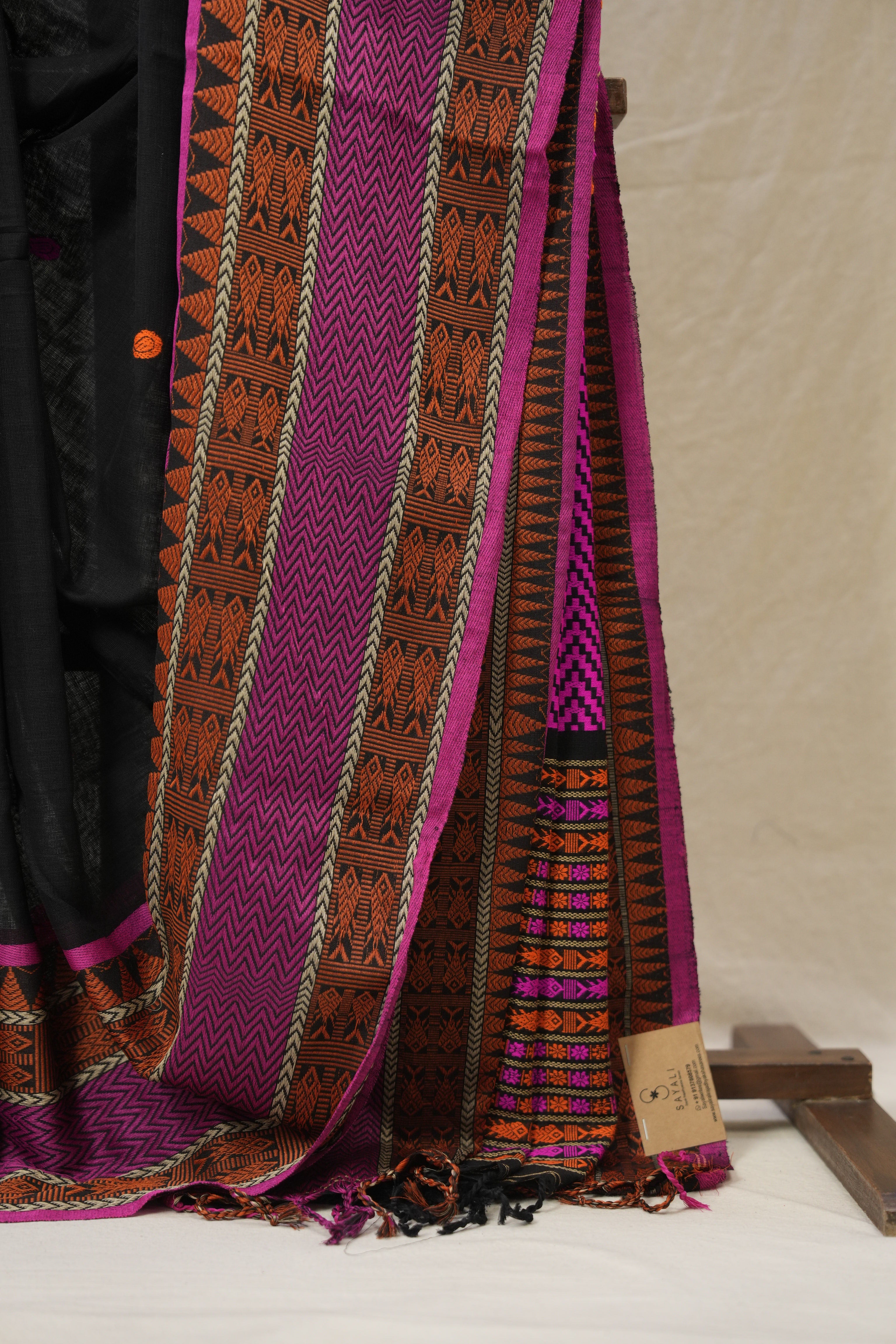Black Bengal Khadi Cotton Saree - SRBBKCS171