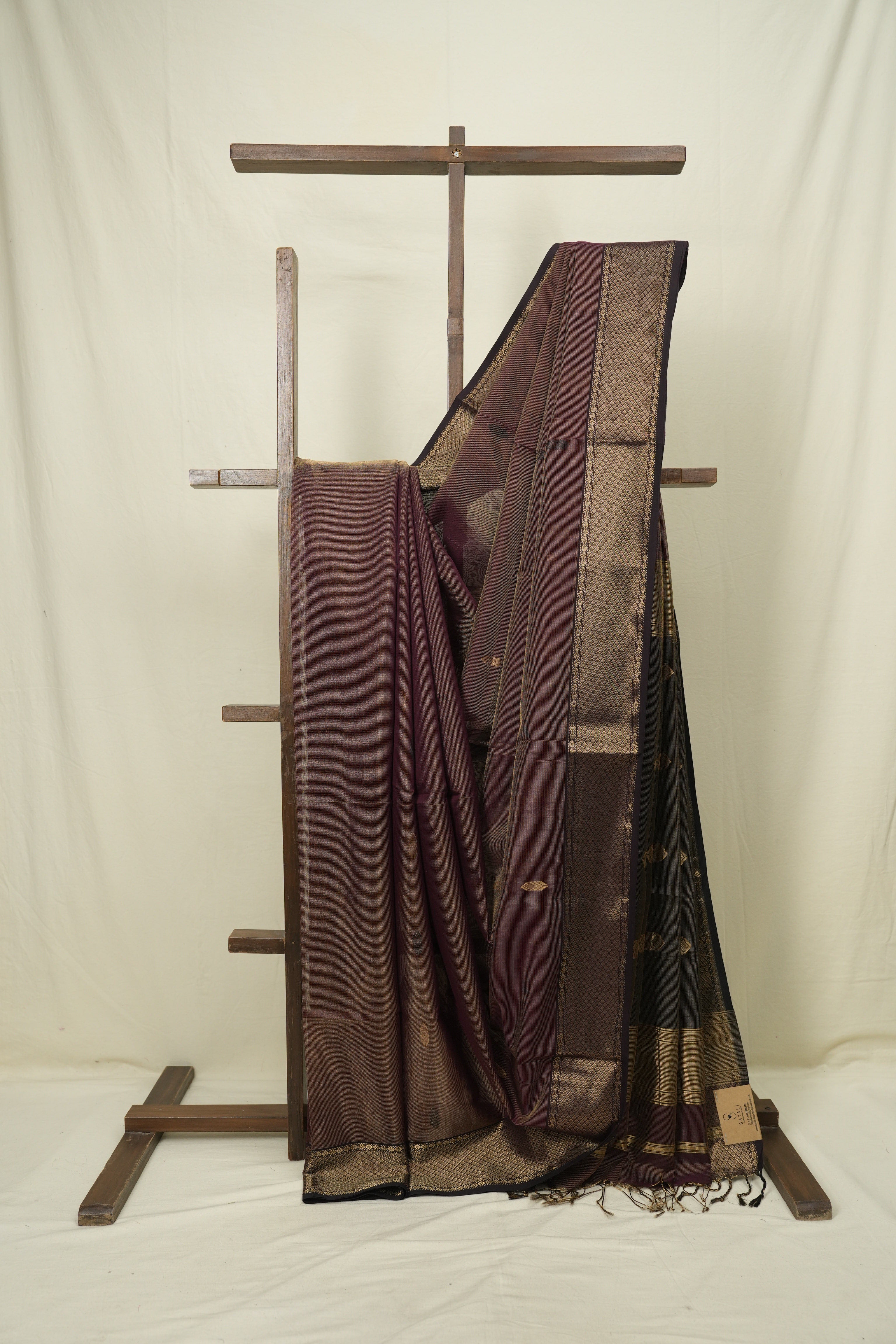 Wine Maheshwari Tissue Saree - SRWMTS754