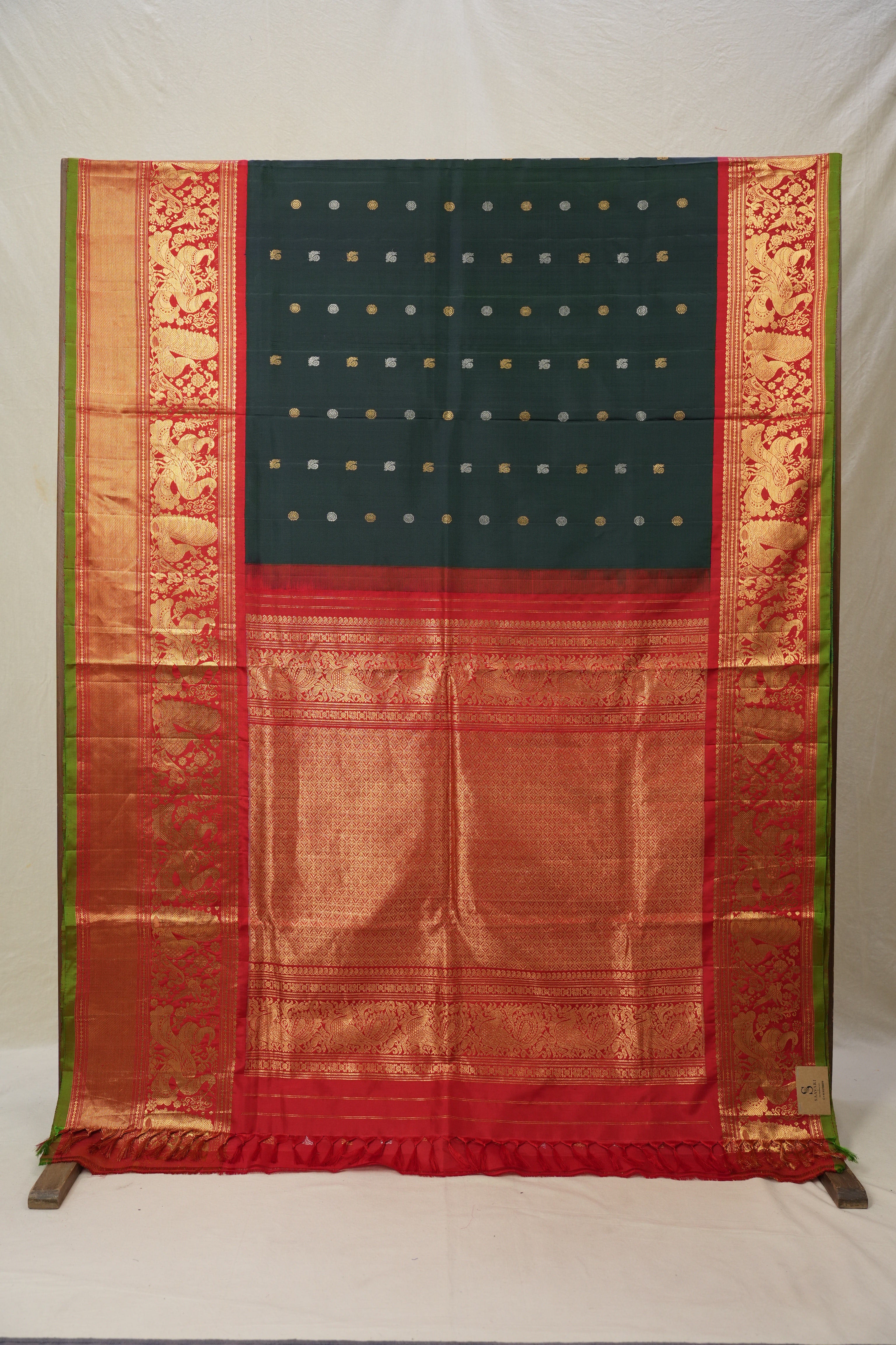 Teal Blue Gadwal Silk Saree - Saavari - SSTBGSS12