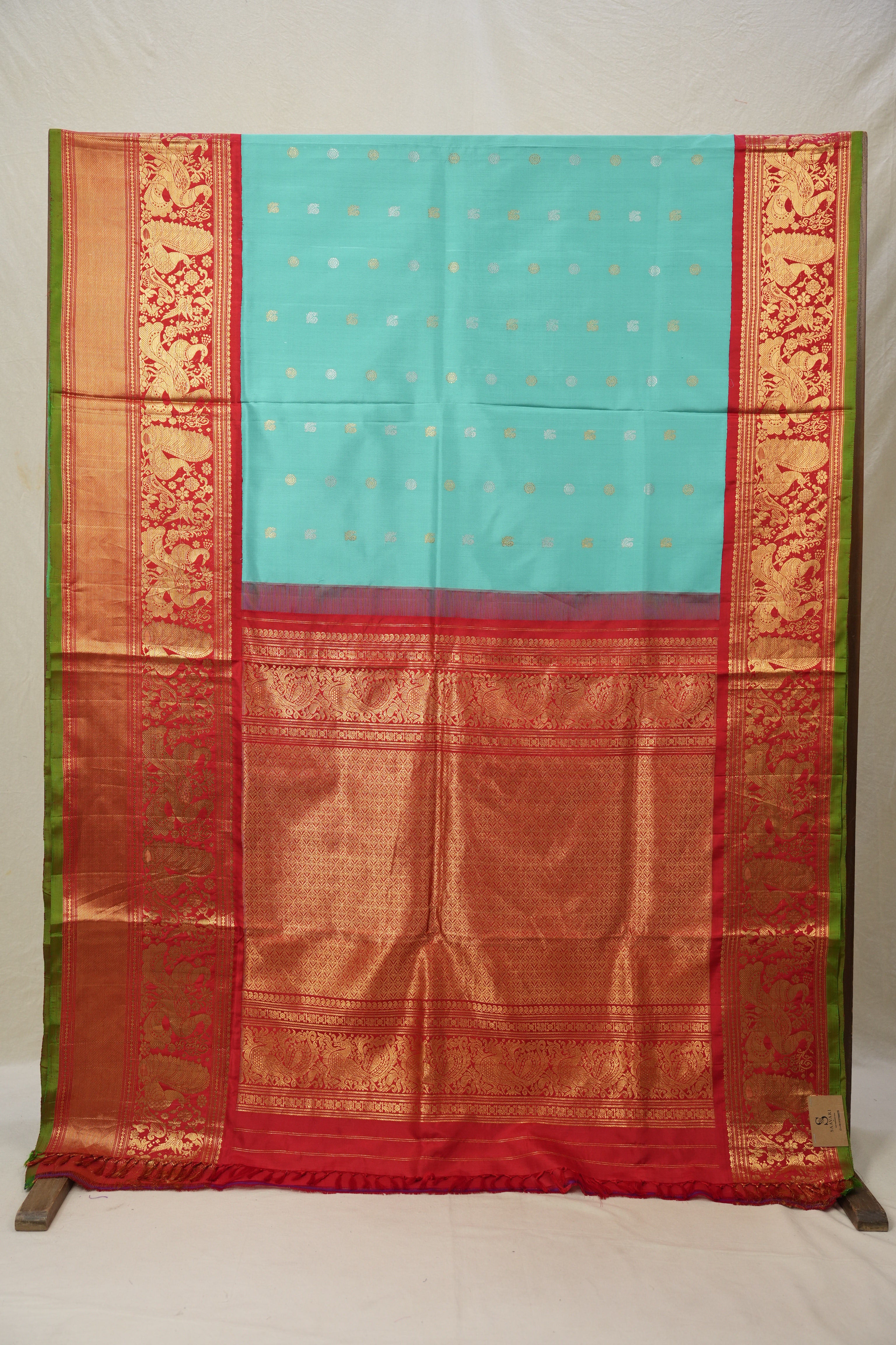 Ashwini Gadwal Silk Saree - Saavari - SSAGSS07