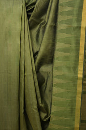 Mehendi Green Raw Silk Saree - SRMGRSS779
