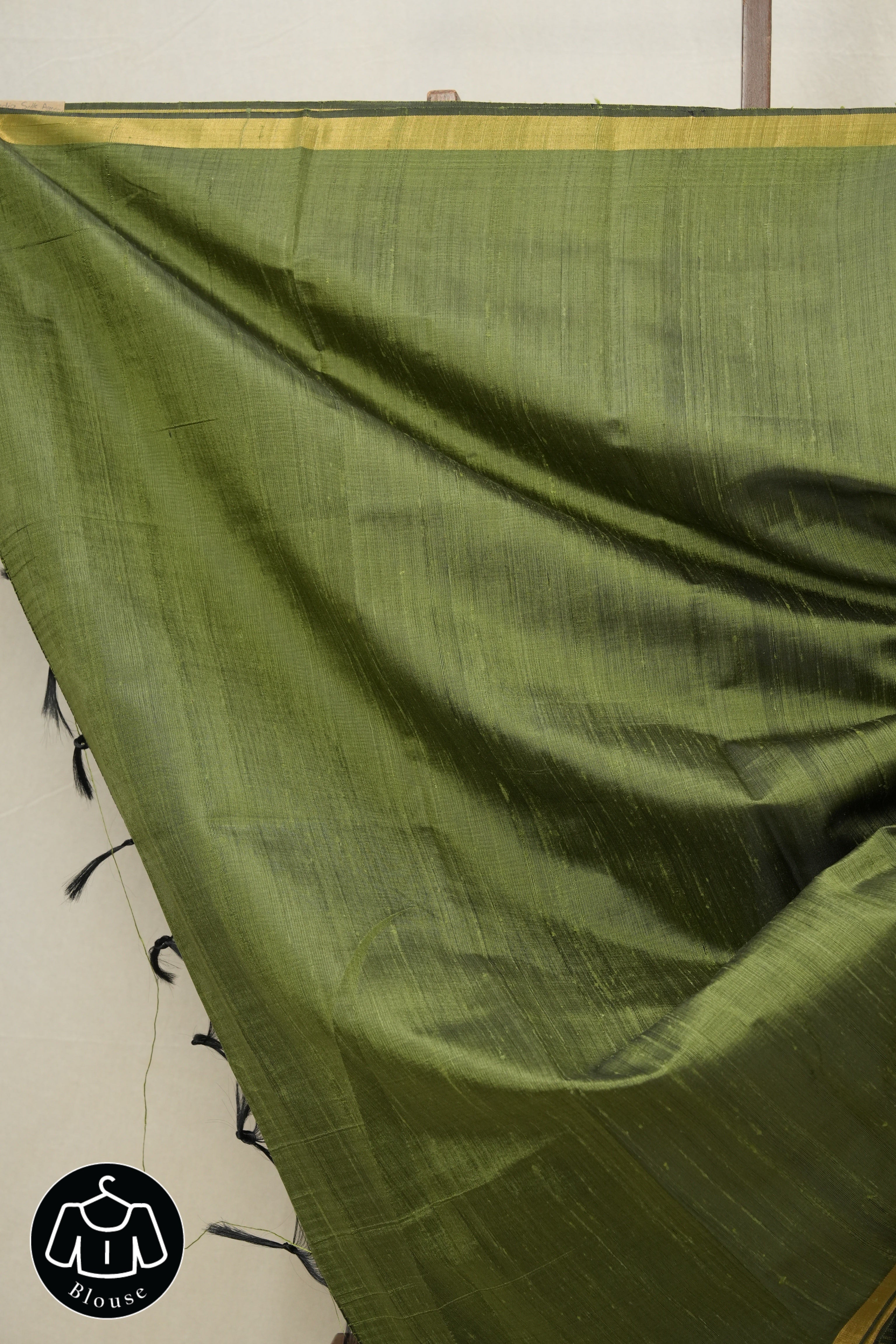 Mehendi Green Raw Silk Saree - SRMGRSS779