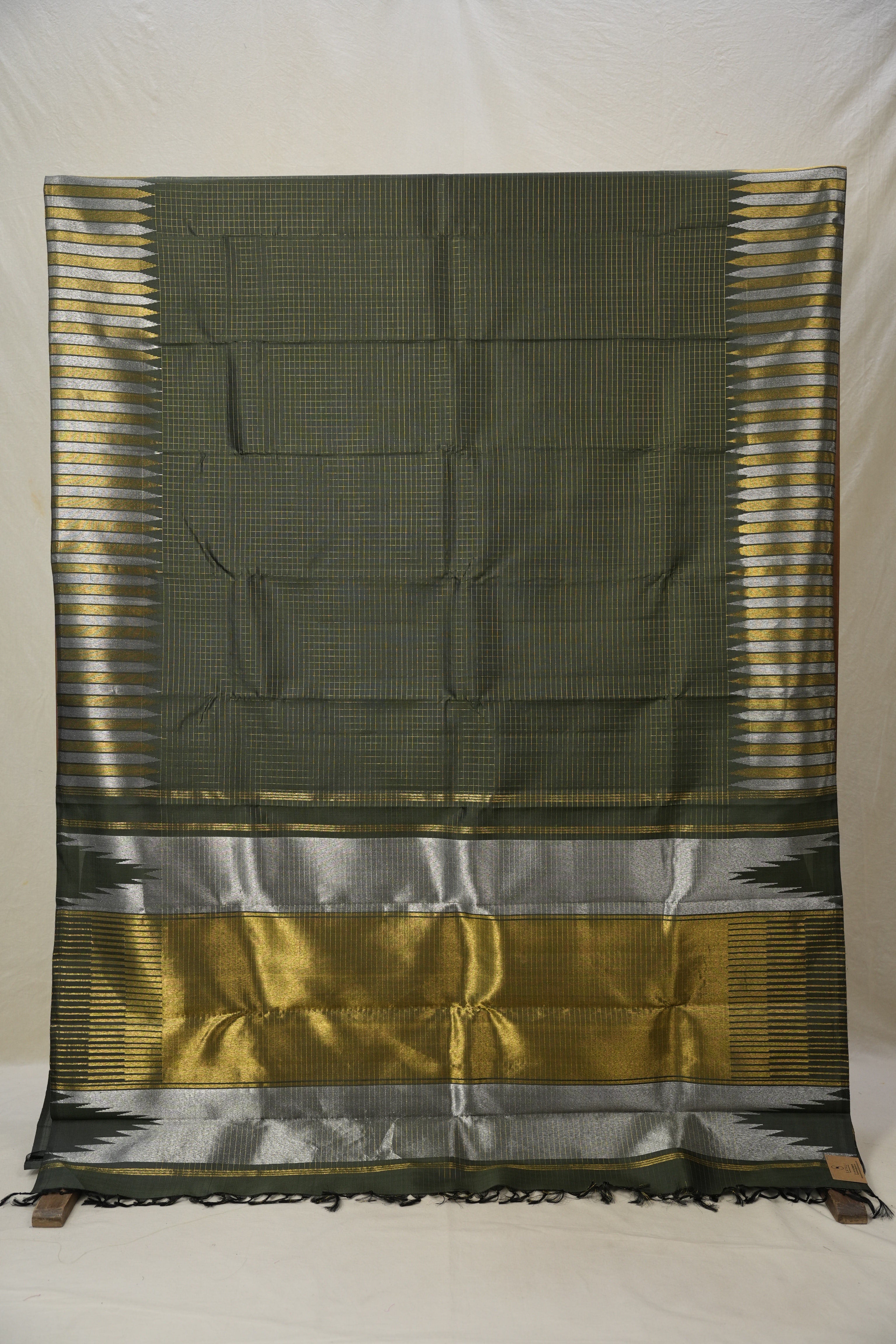 Green Kanjivaram Silk Saree - SRGKSS1023