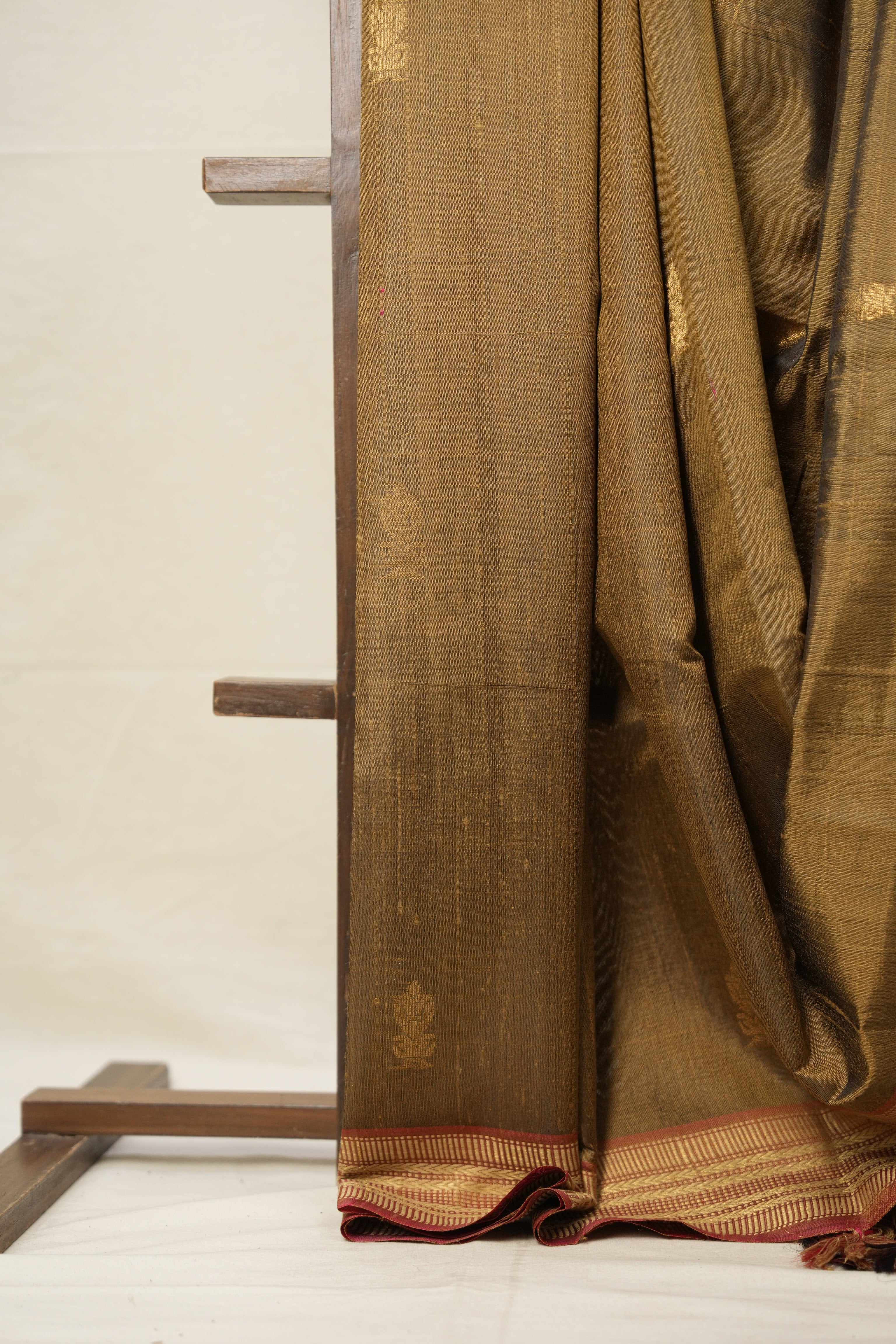 Khaki Raw Silk Saree - SRKRSS829