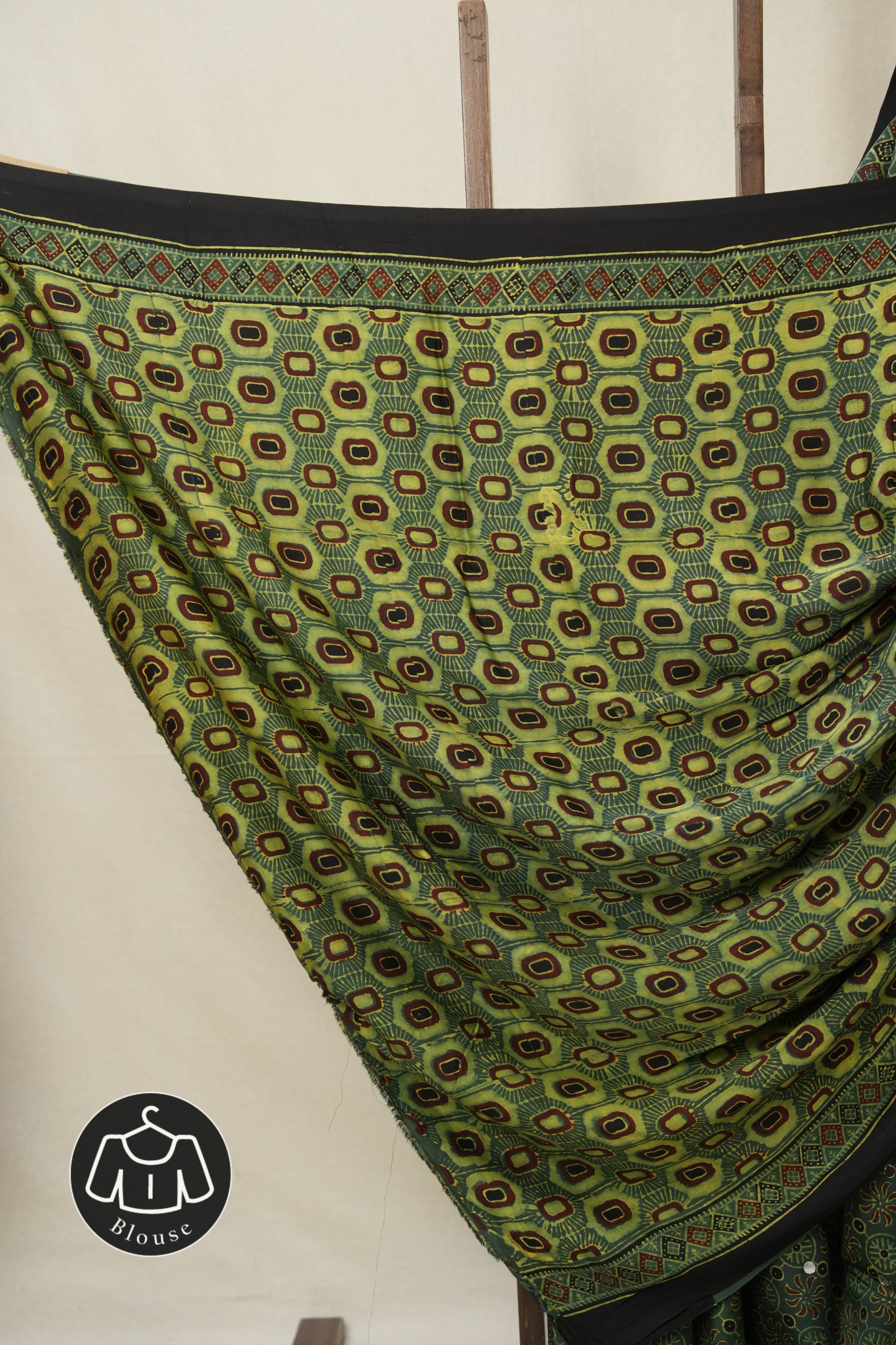 Green HBP Modal Silk Saree - SRGMSS620