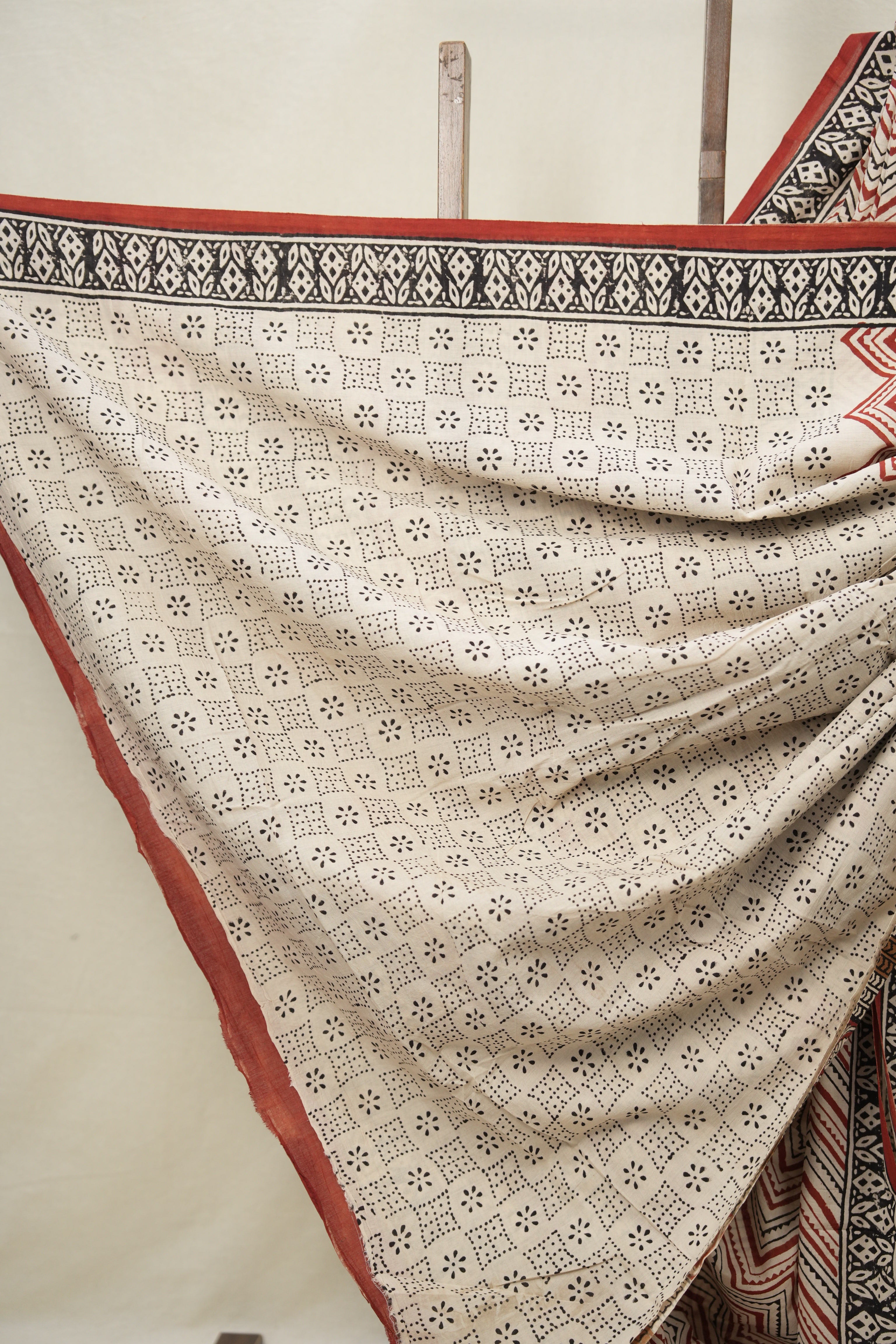 Cream-Maroon HBP Cotton Saree - SRCMCS3030