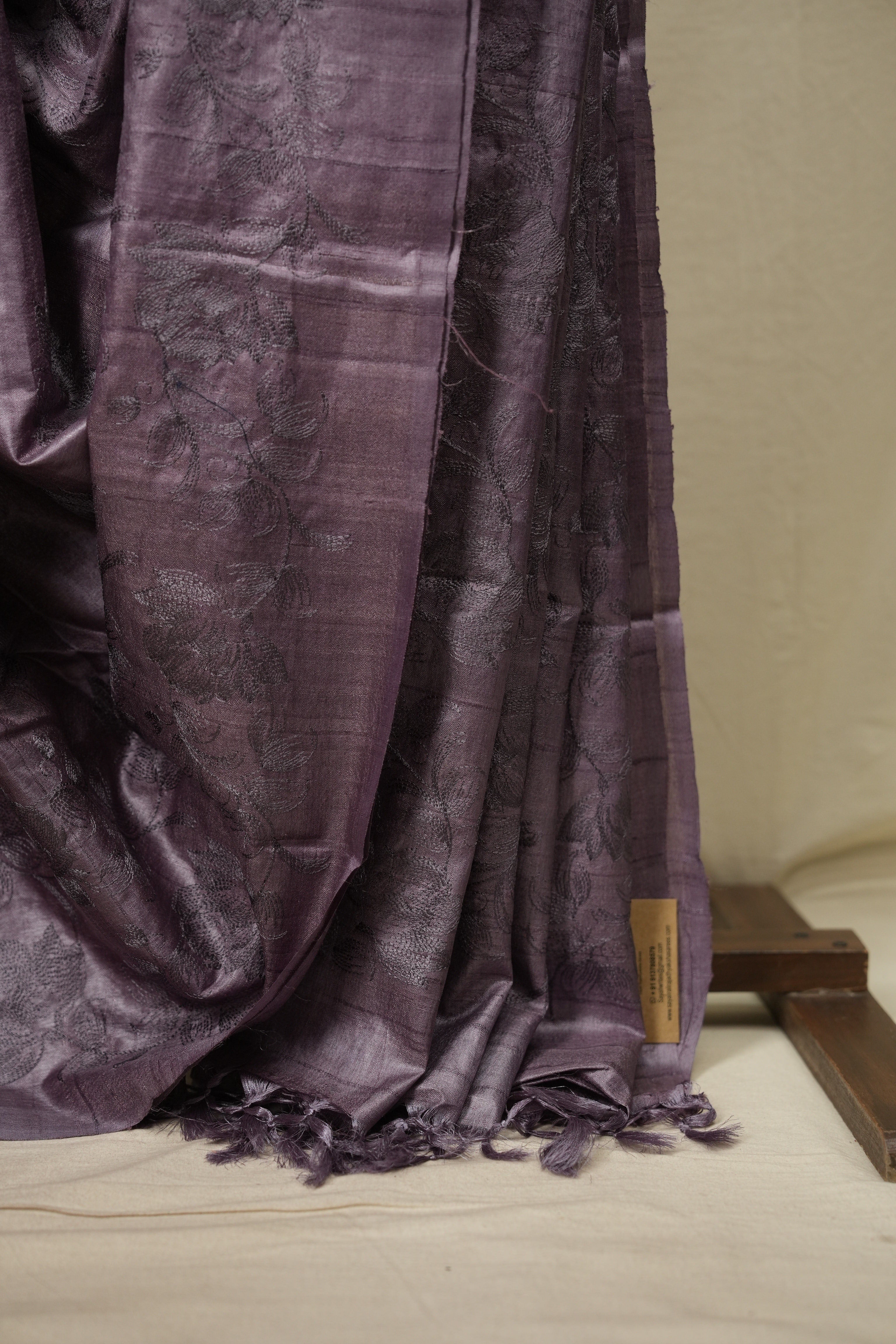 Pale Purple Machine Embroidered Tussar Silk Saree - SRPPMETSS1601