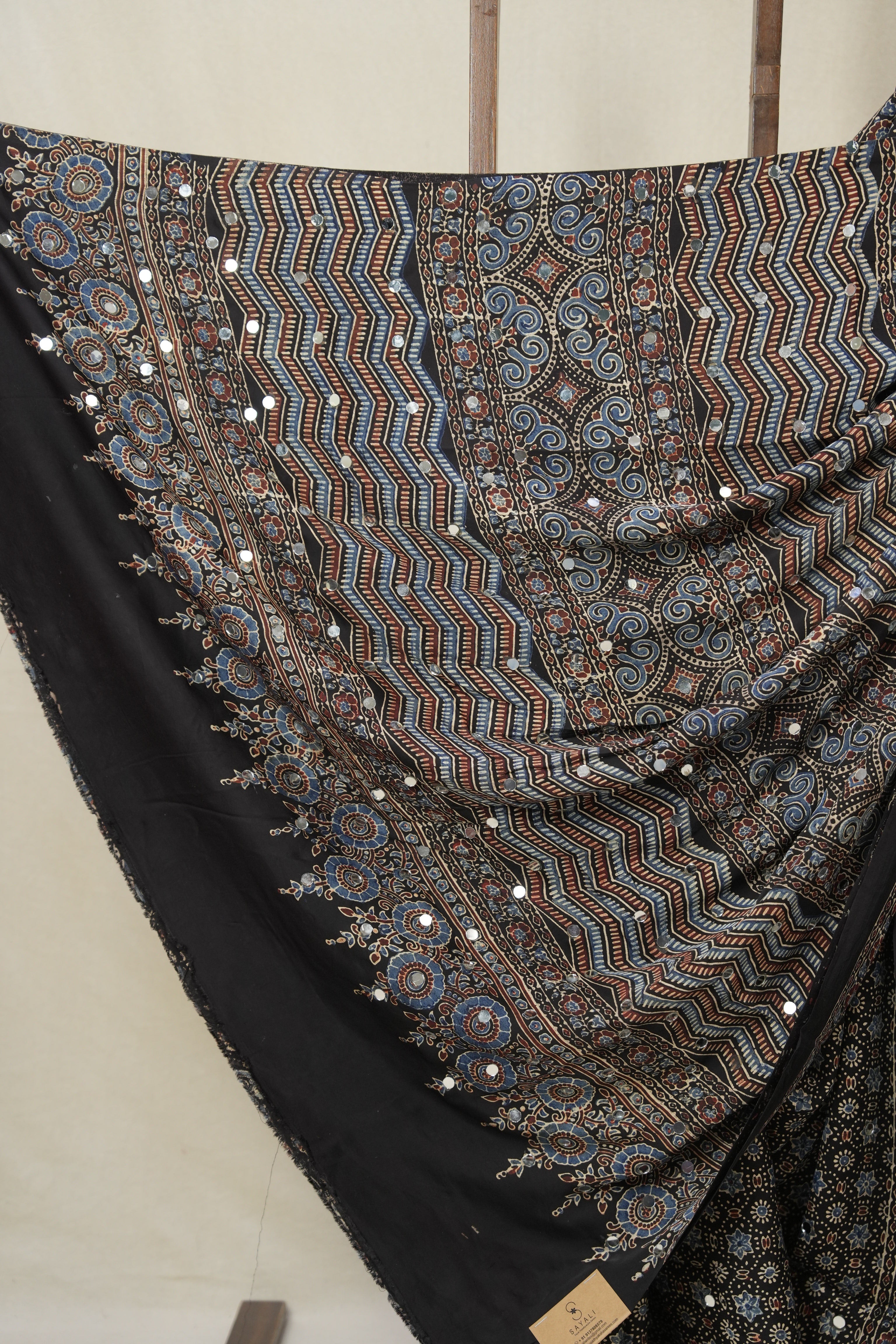Black HBP Modal Silk Saree - SRBMSS615