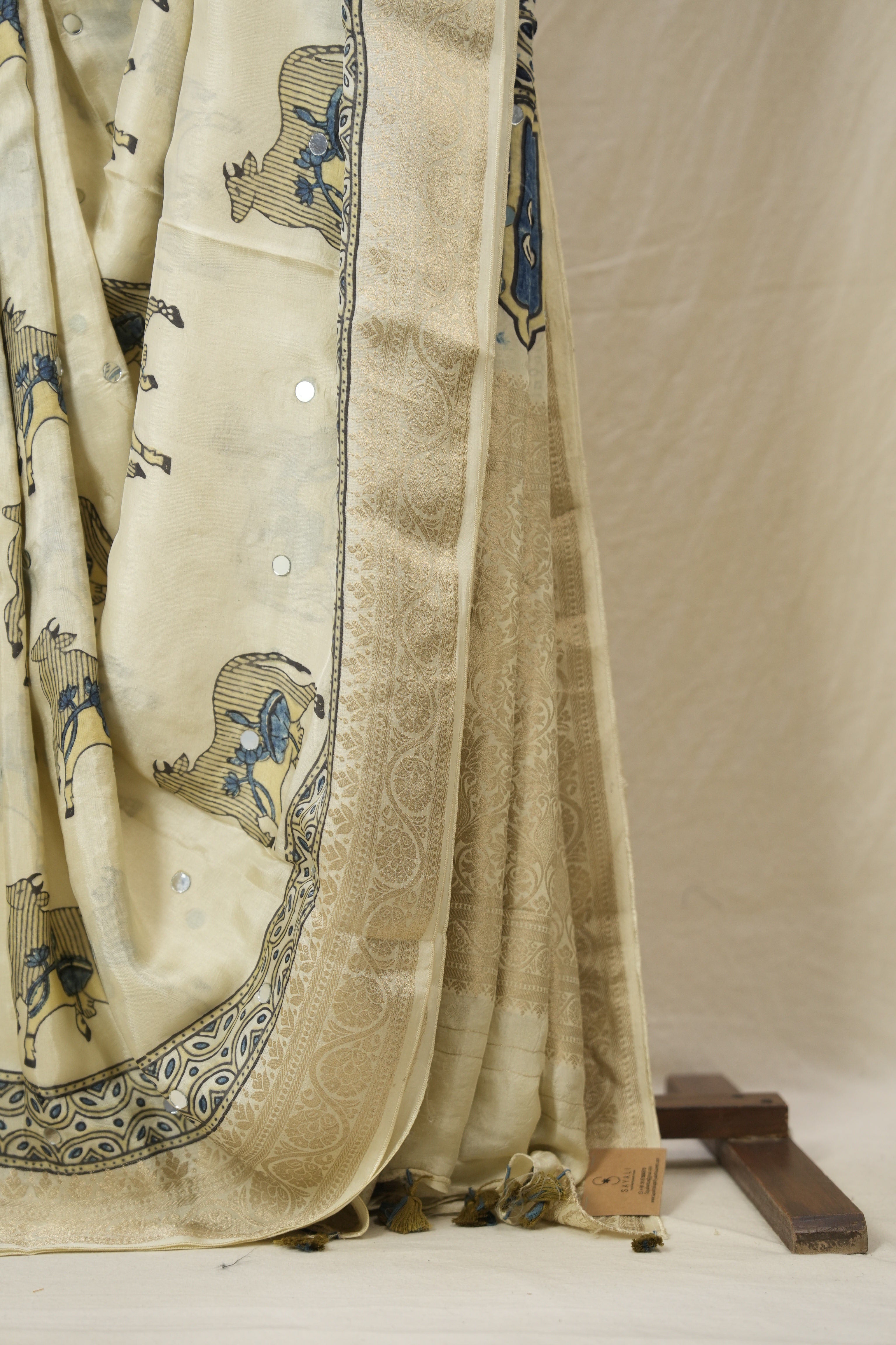 Cream HBP Modal Silk Saree - SRCMSS614