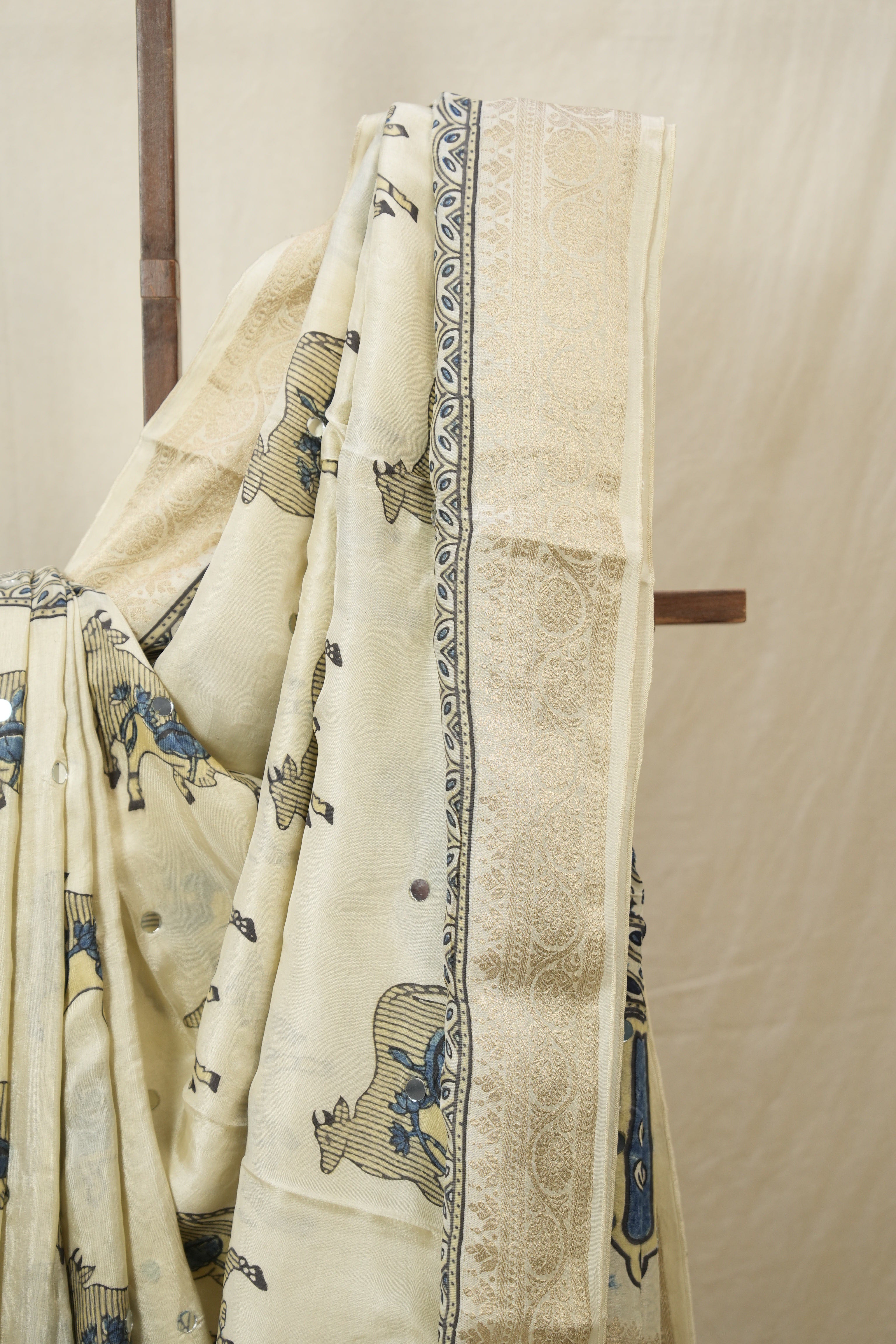 Cream HBP Modal Silk Saree - SRCMSS614