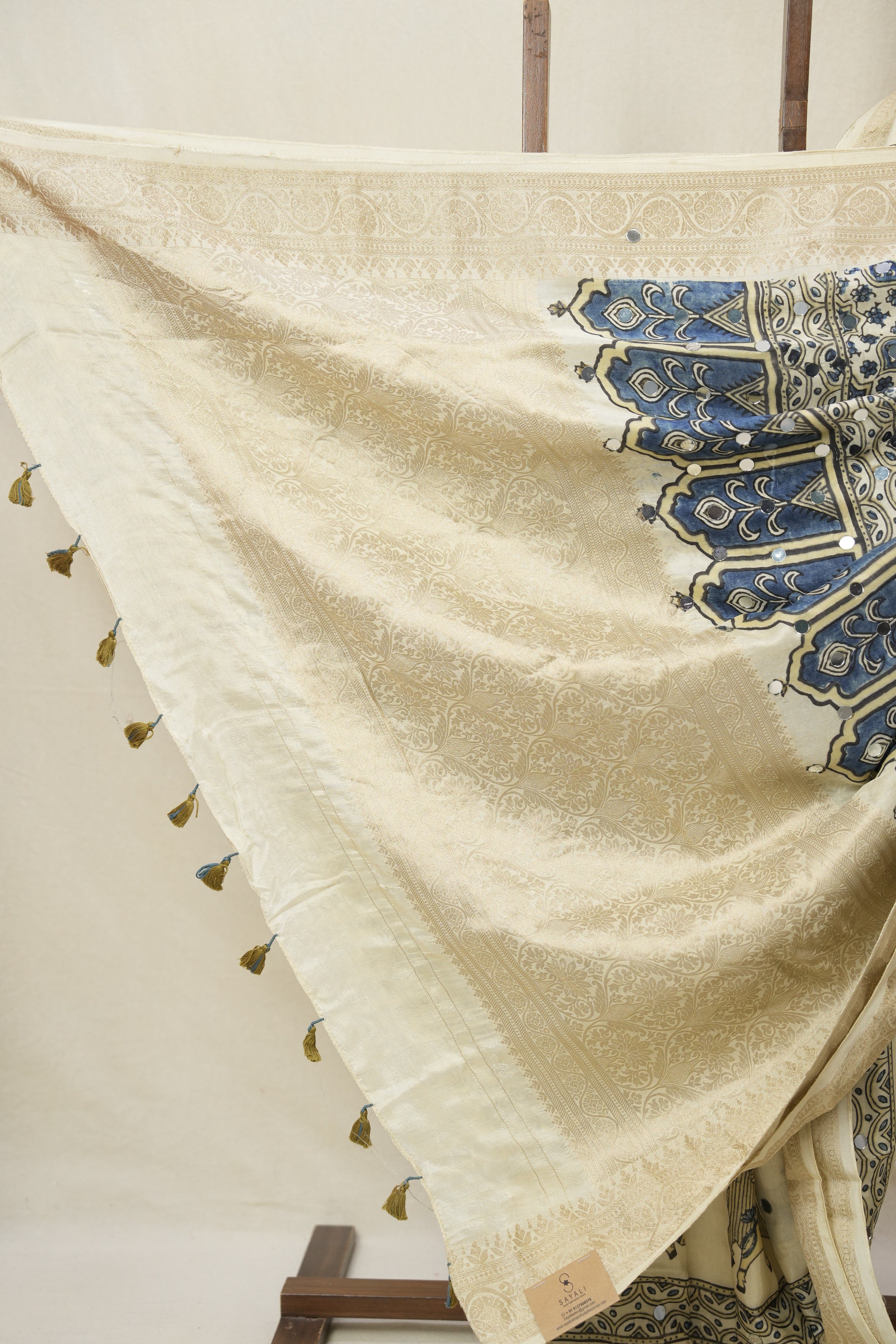 Cream HBP Modal Silk Saree - SRCMSS614