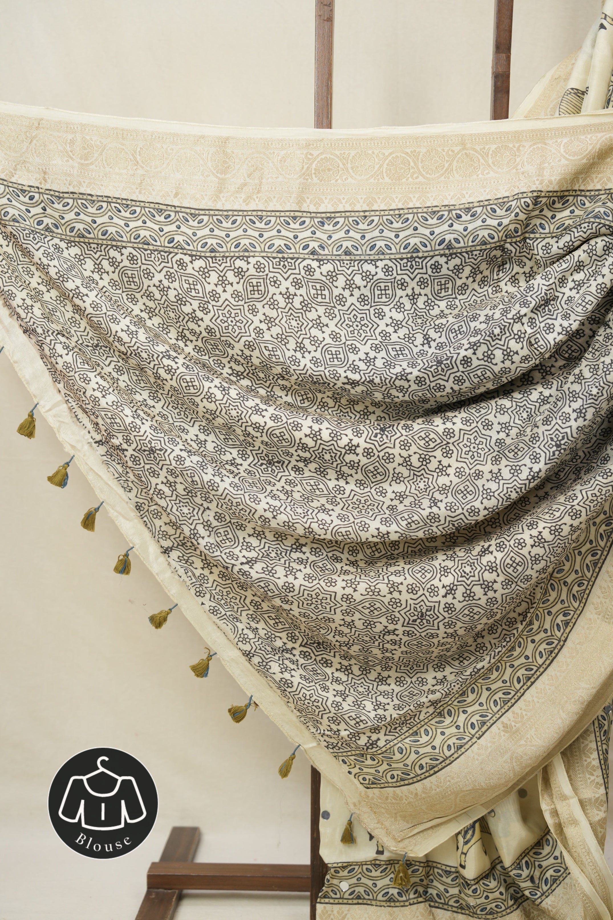 Cream HBP Modal Silk Saree - SRCMSS614