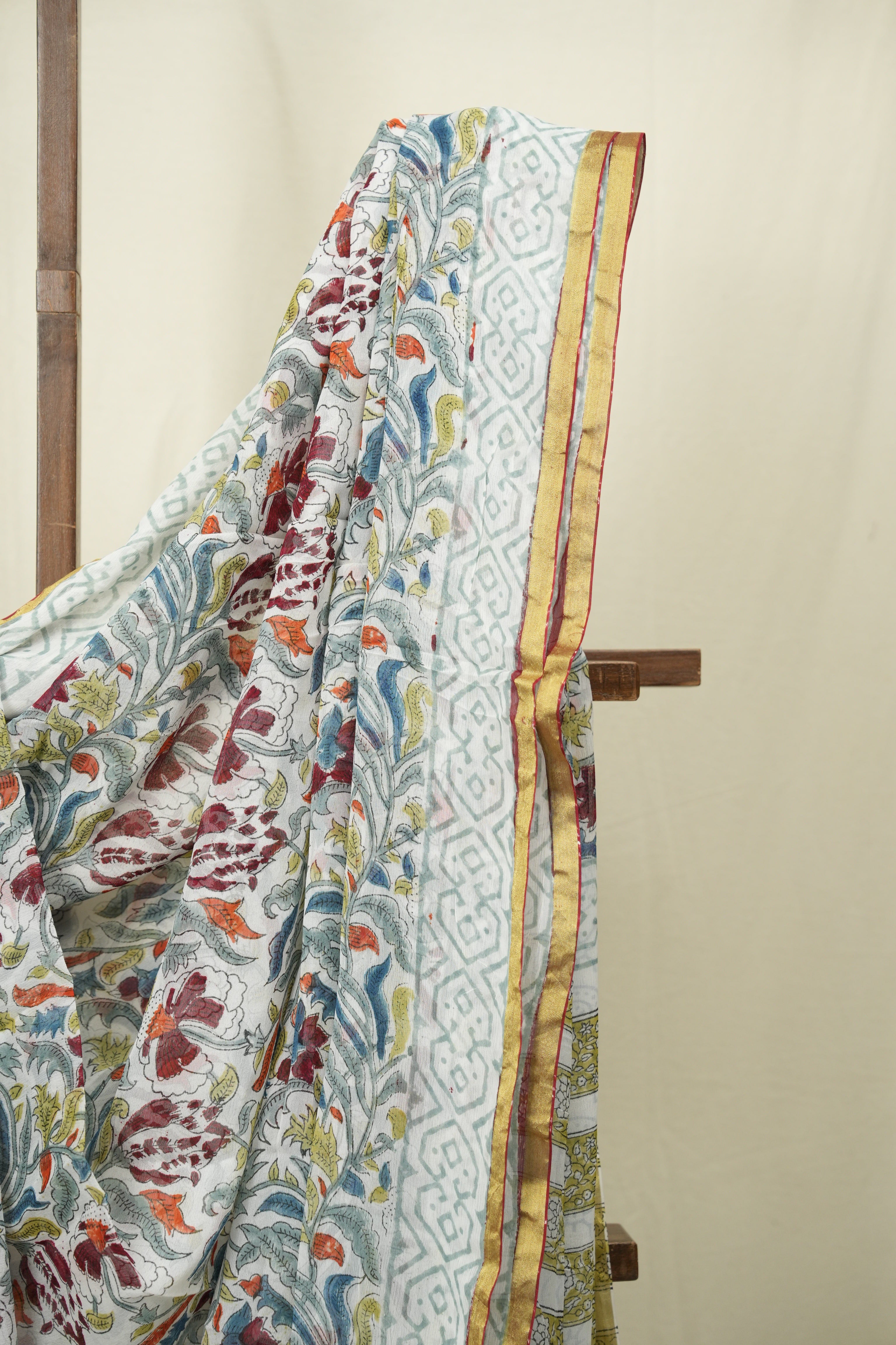 Multicolour HBP Chiffon Saree - SRMHCS74