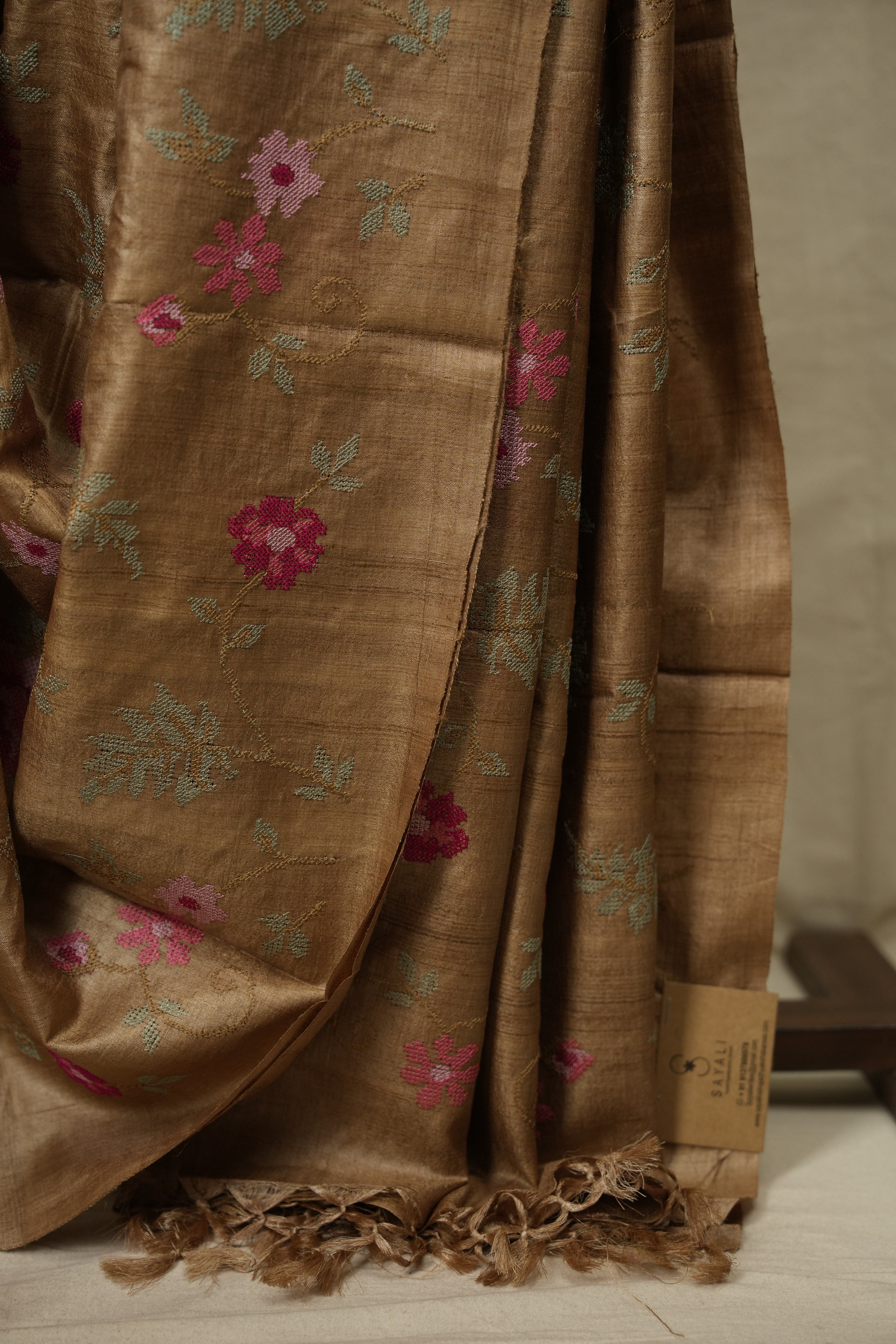 Dark Beige Machine Embroidered Tussar Silk Saree - SRDBMETSS1593