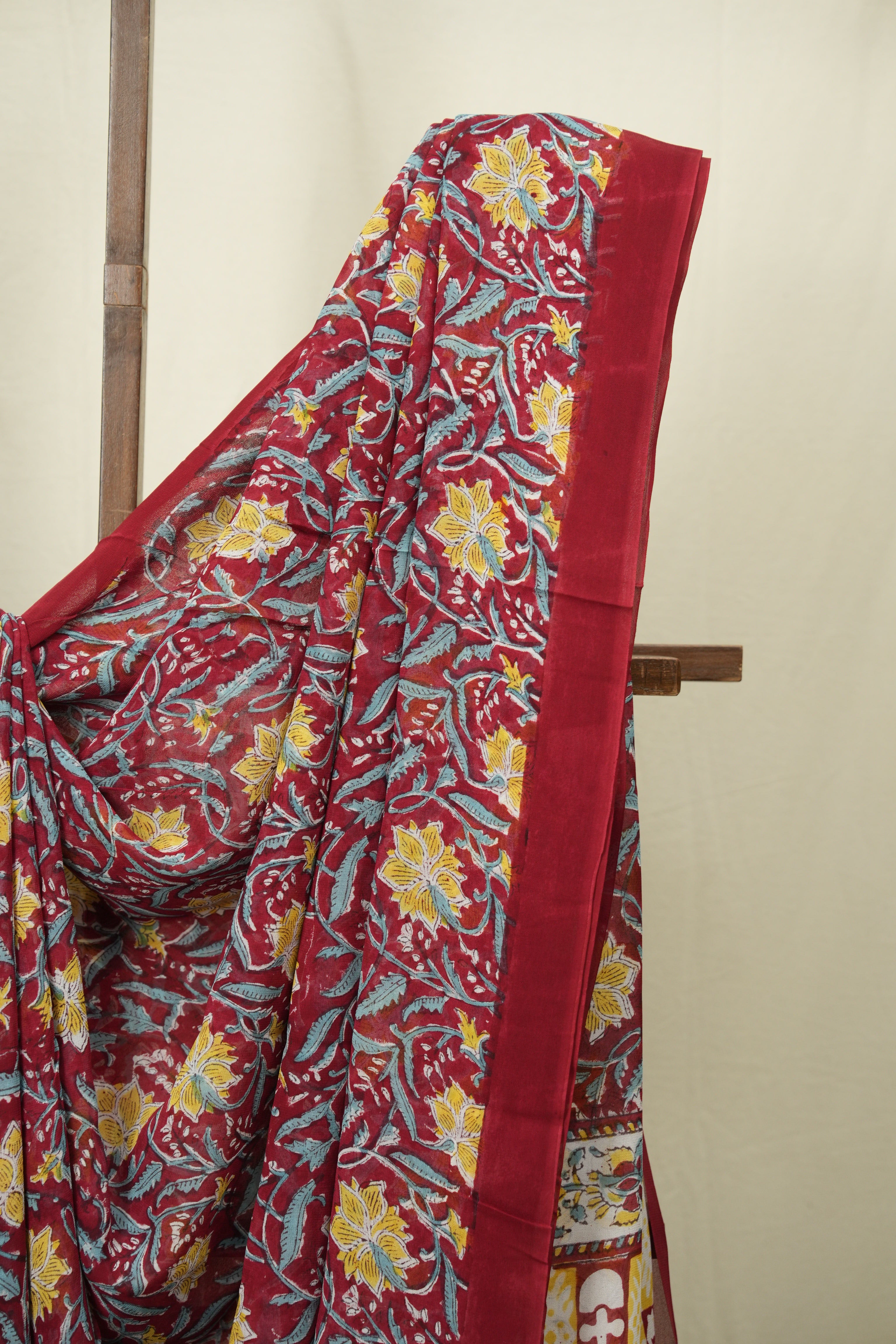 Red HBP Chiffon Saree - SRRHCS72