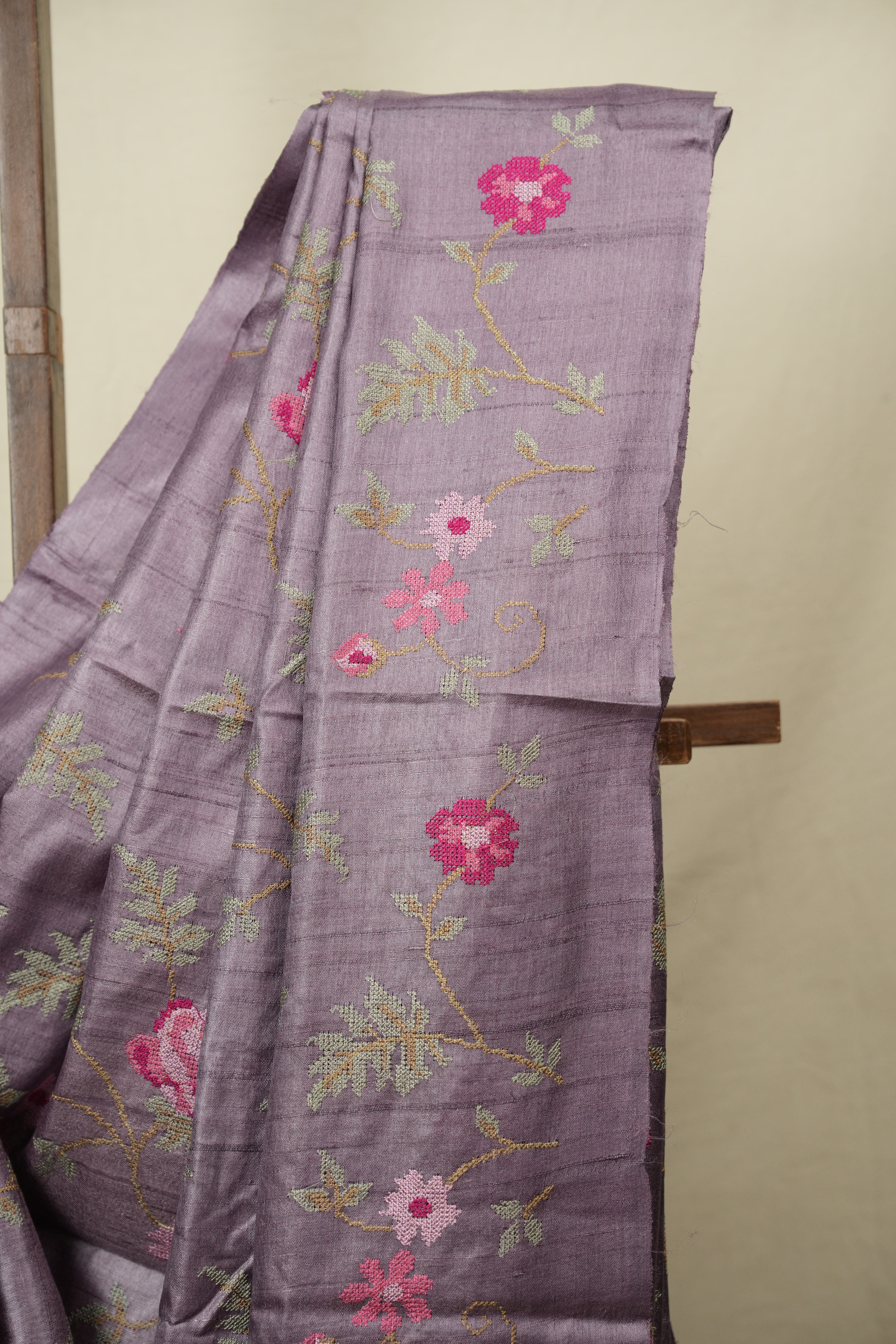 Pale Purple Machine Embroidered Tussar Silk Saree - SRPPMETSS1596