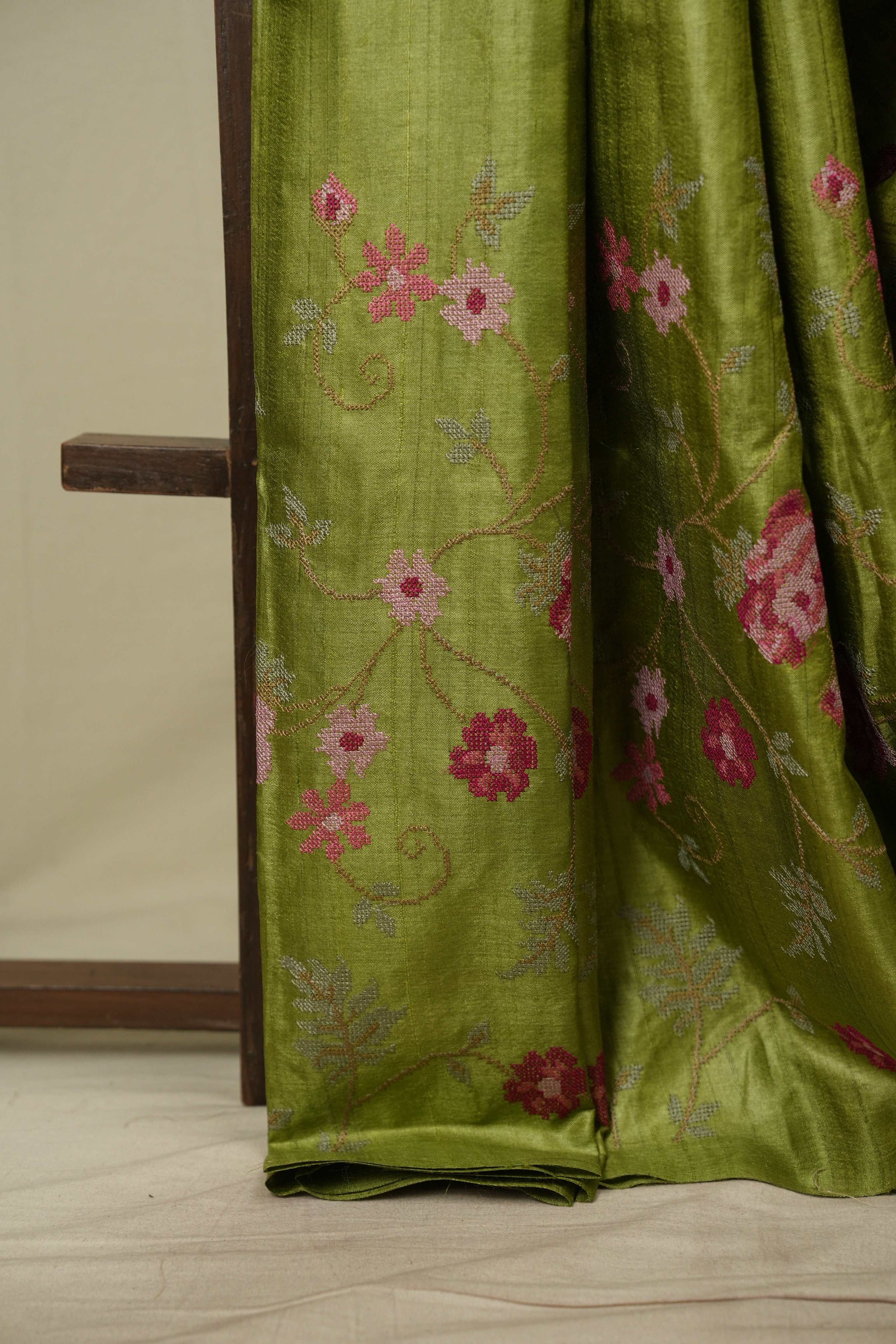 Pista Green Machine Embroidered Tussar Silk Saree - SRPGMETSS1586