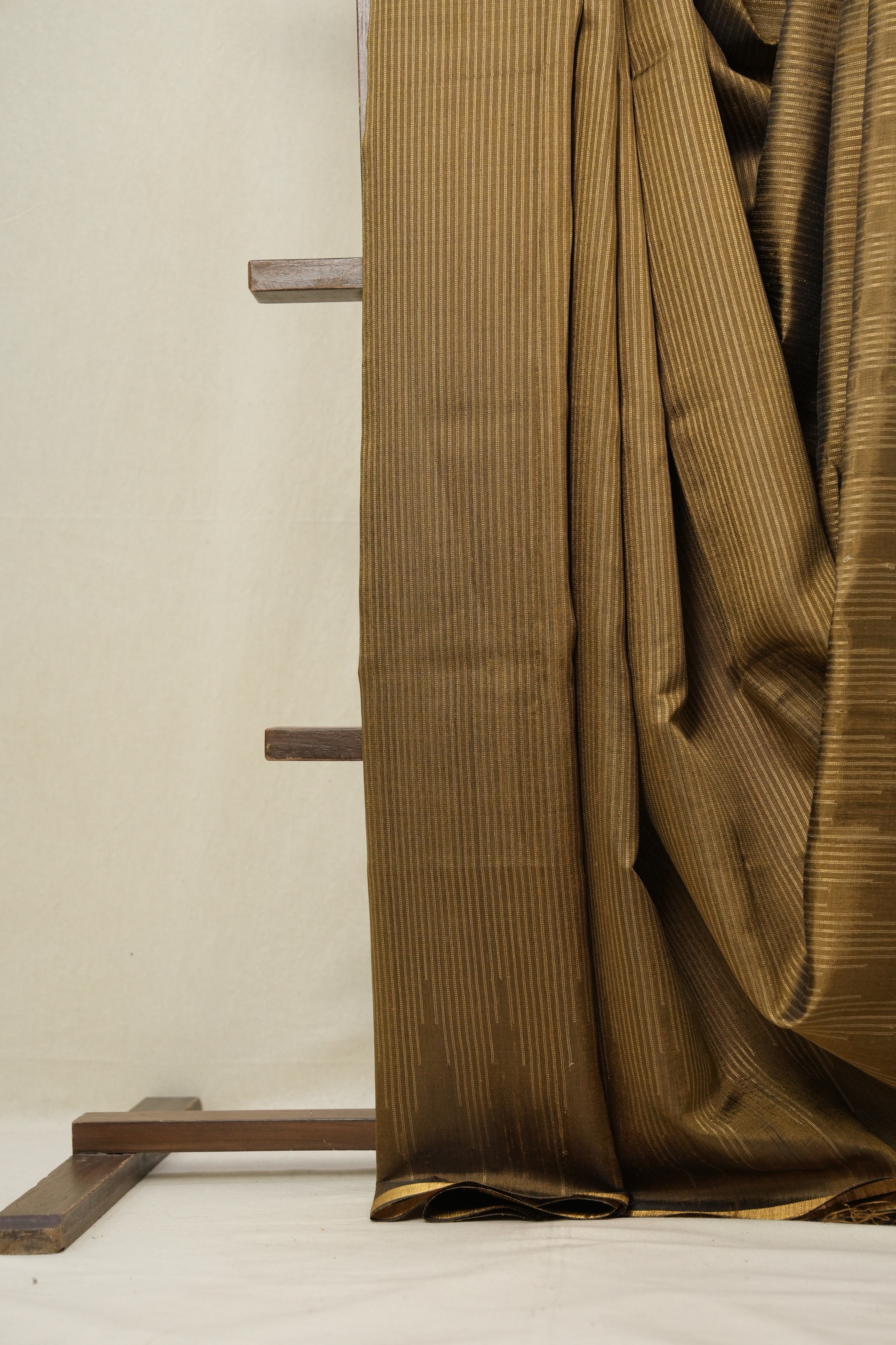 Khaki Raw Silk Saree - SRKRSS790