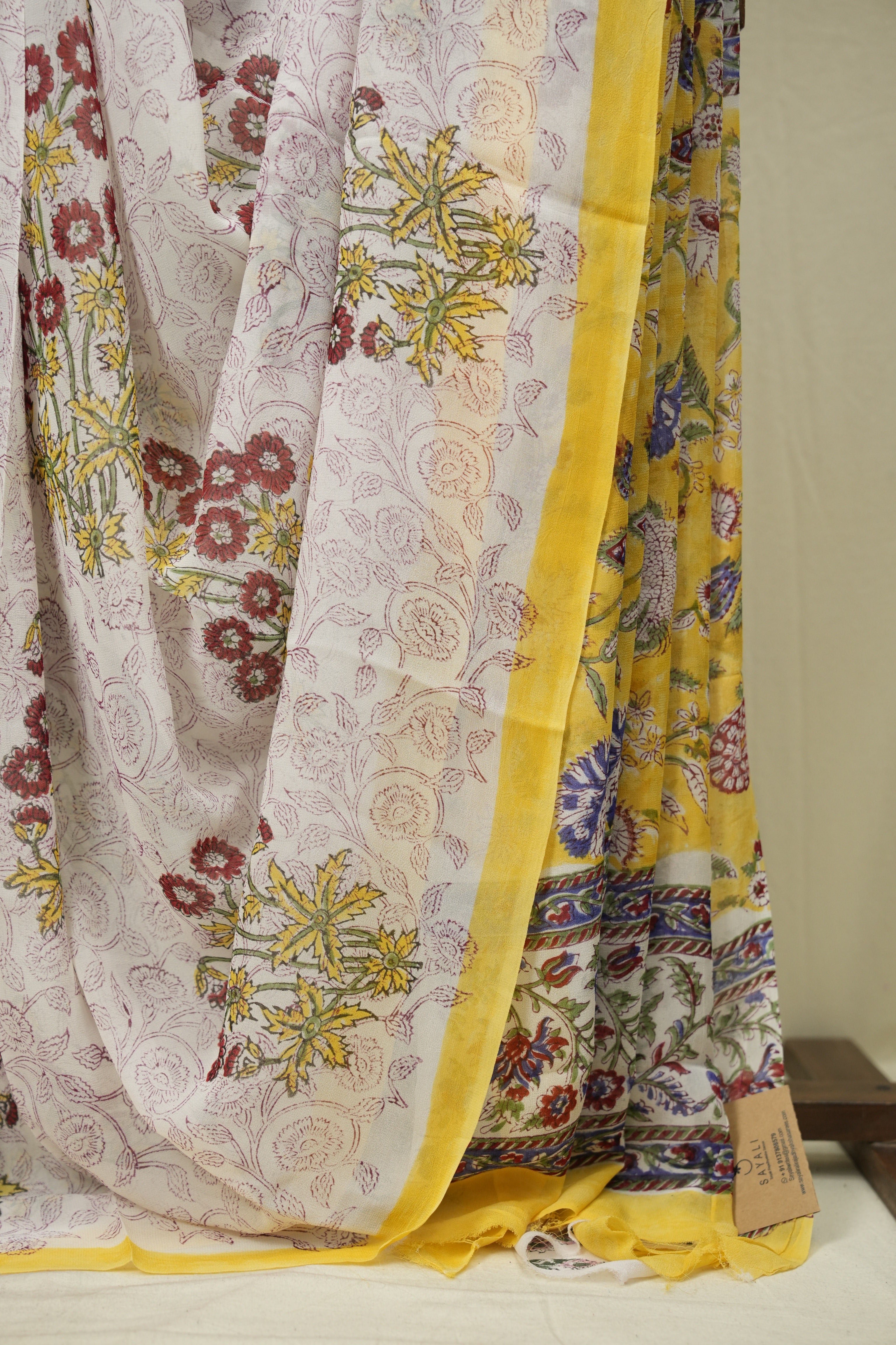 White HBP Chiffon Saree - SRWHCS65