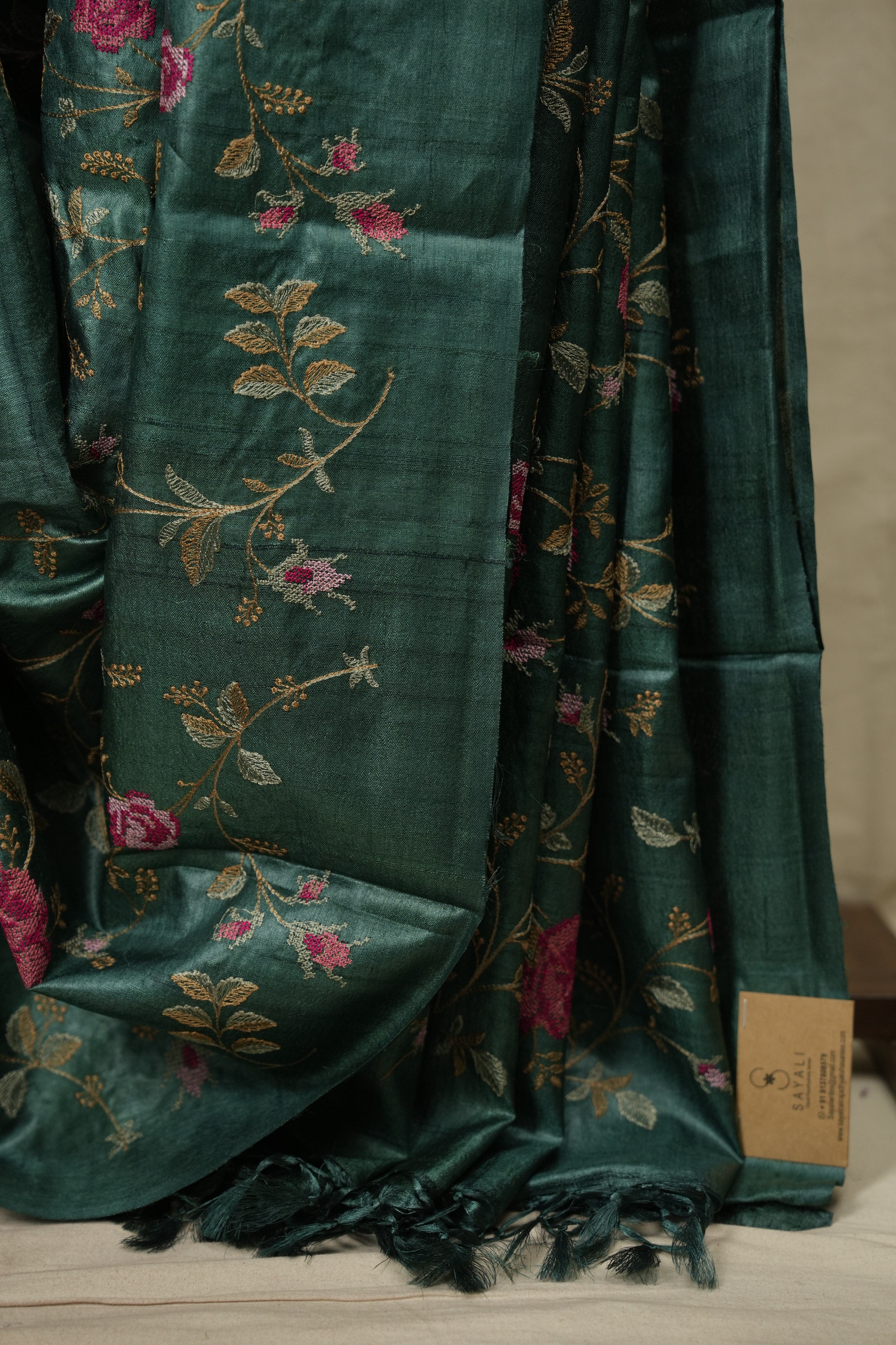 Dark Green Machine Embroidered Tussar Silk Saree - SRDGMETSS1598