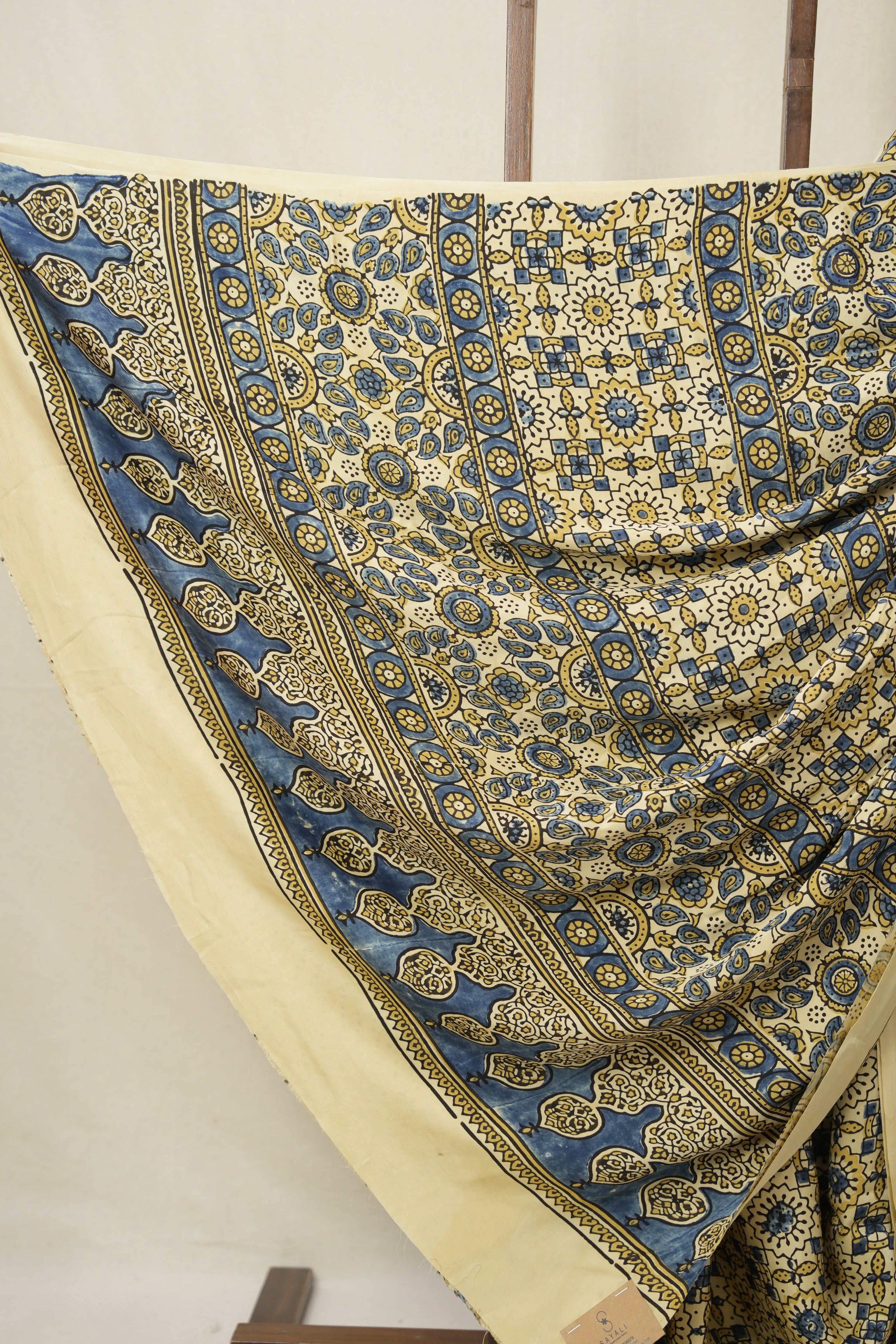 Cream HBP Modal Silk Saree - SRCMSS603