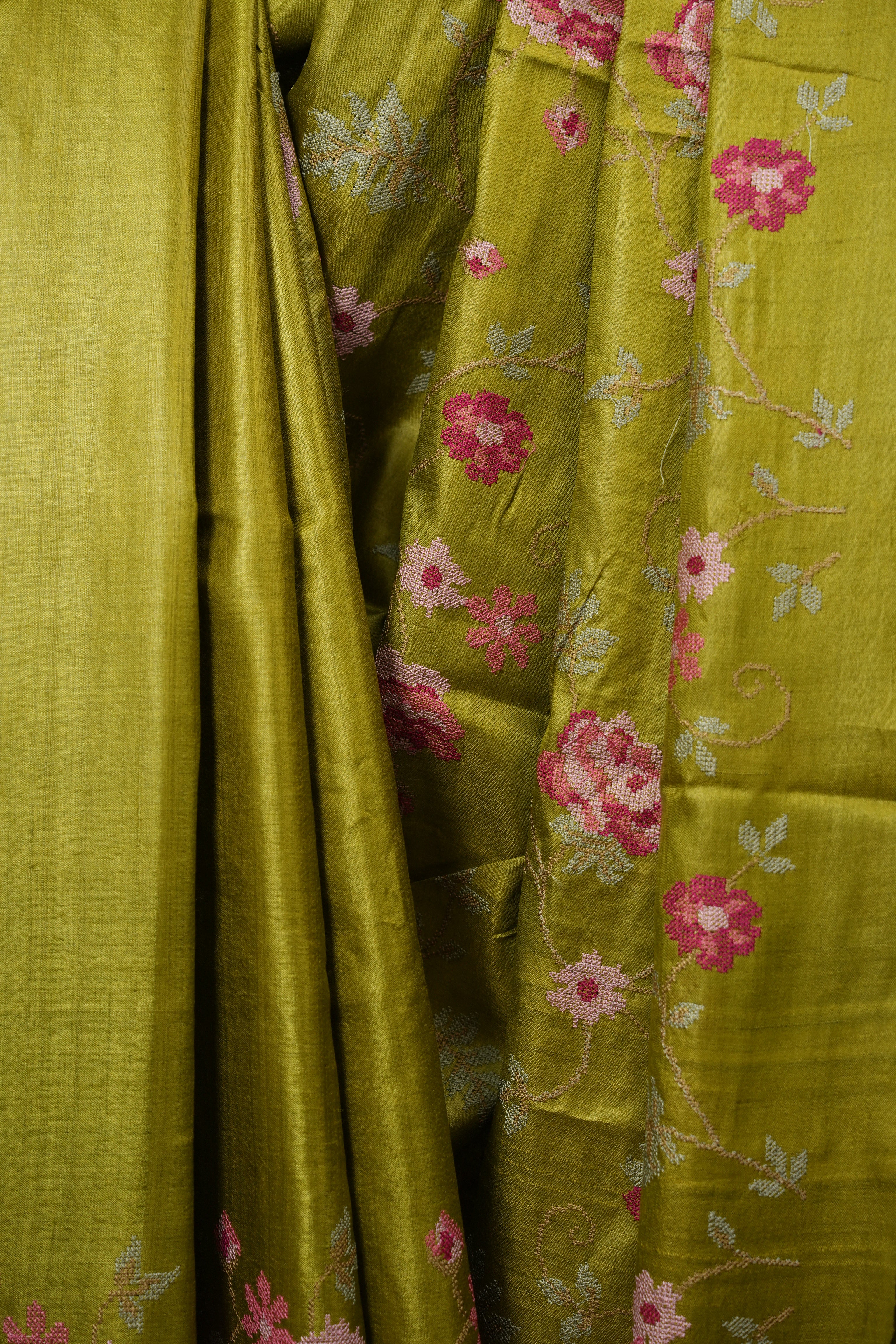 Mehendi Machine Embroidered Tussar Silk Saree - SRMMETSS1584
