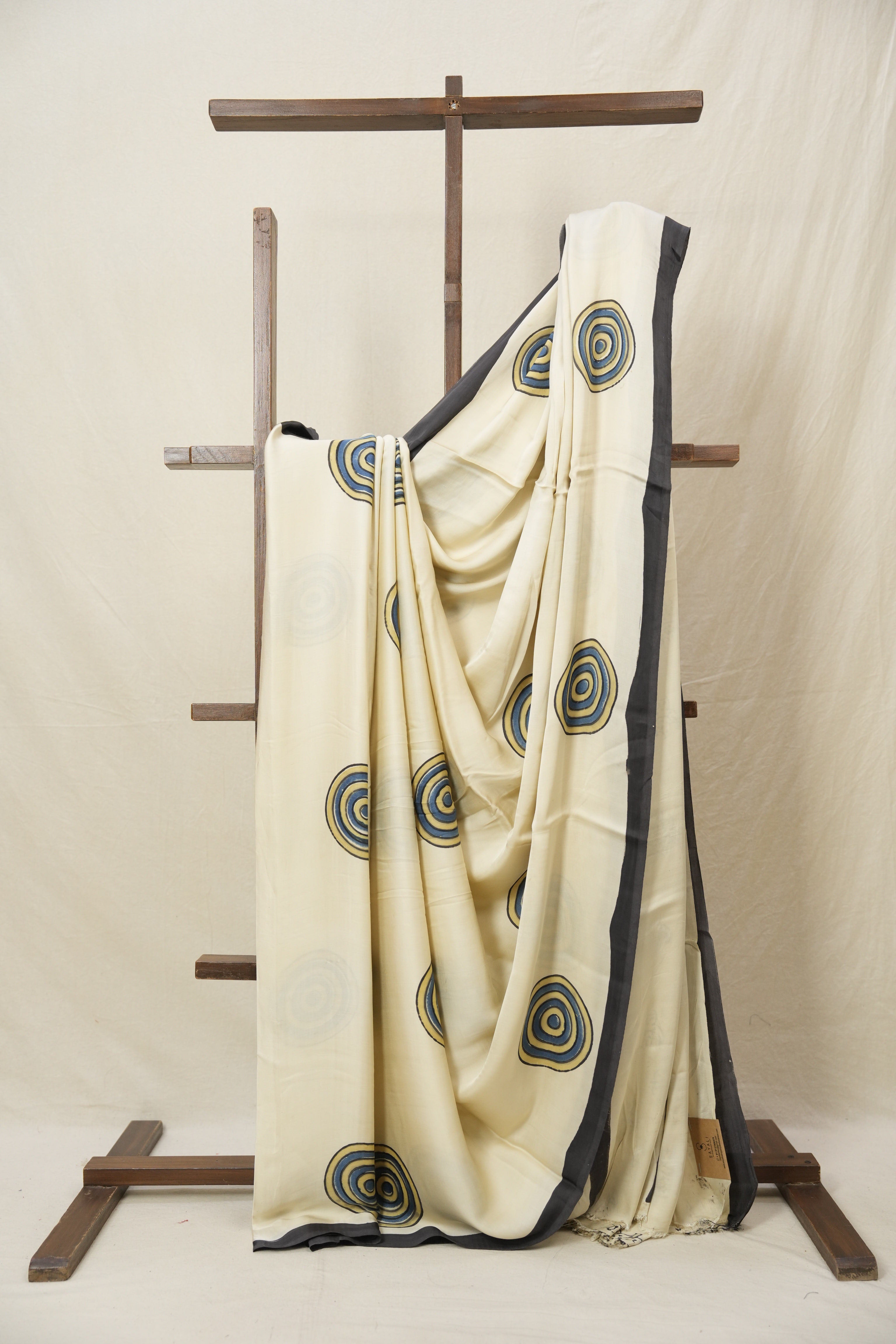 Cream HBP Modal Silk Saree - SRCMSS611