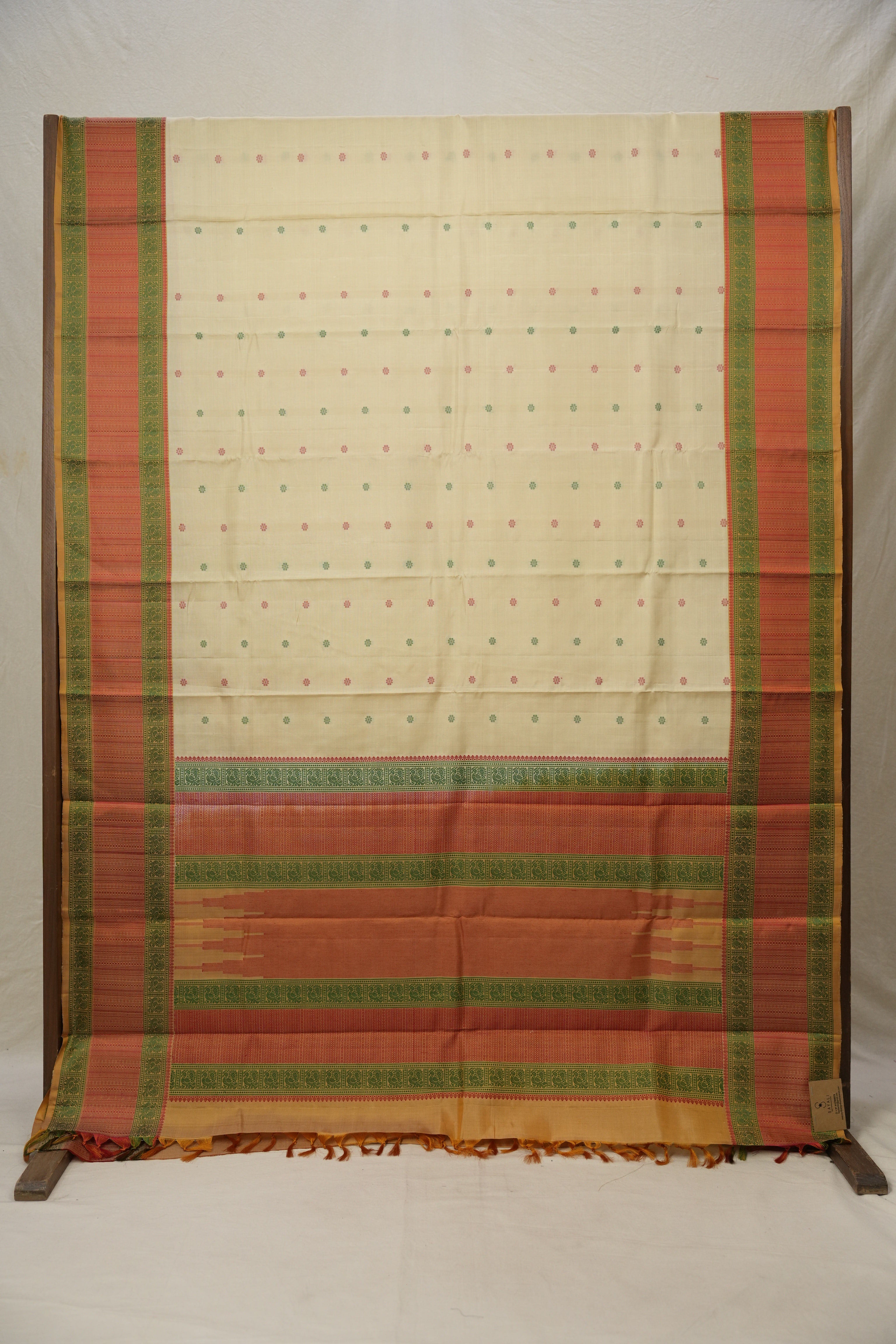 Beige Kanjivaram Silk Sarees-SRBKSS957