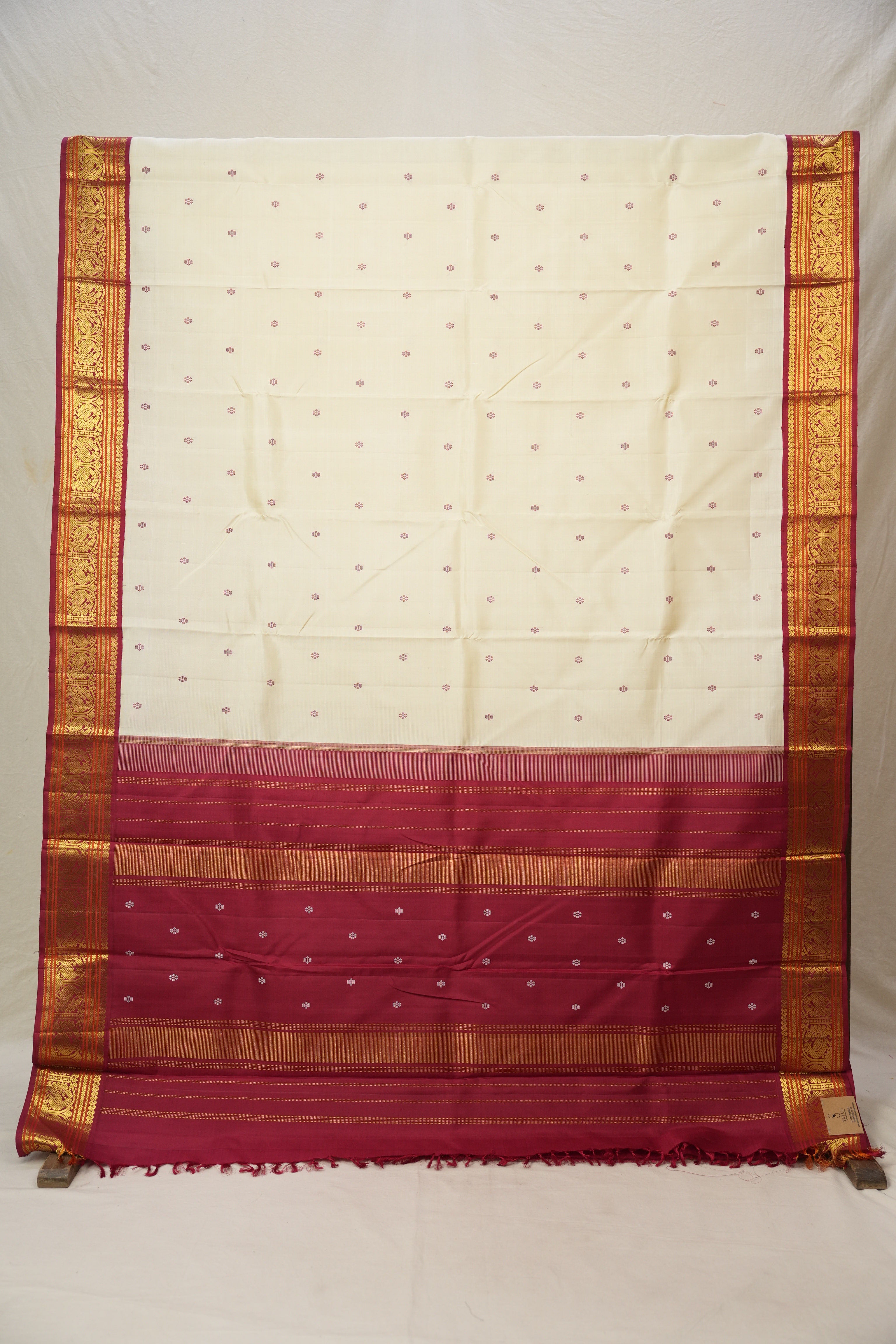 Butter Cream Kanjivaram Silk Saree - SRBCKSS1017