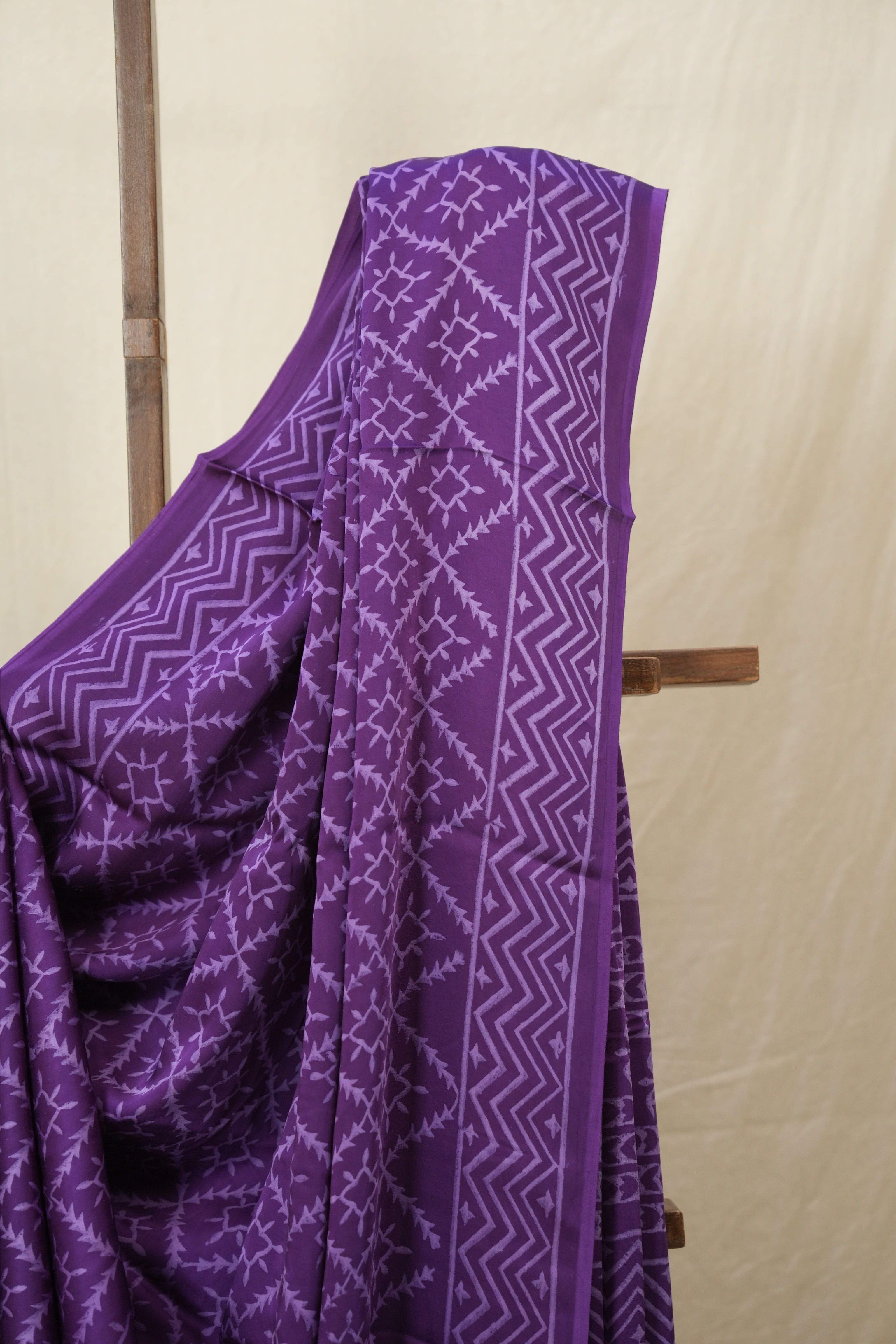 Purple HBP Modal Silk Saree - SRPMSS608