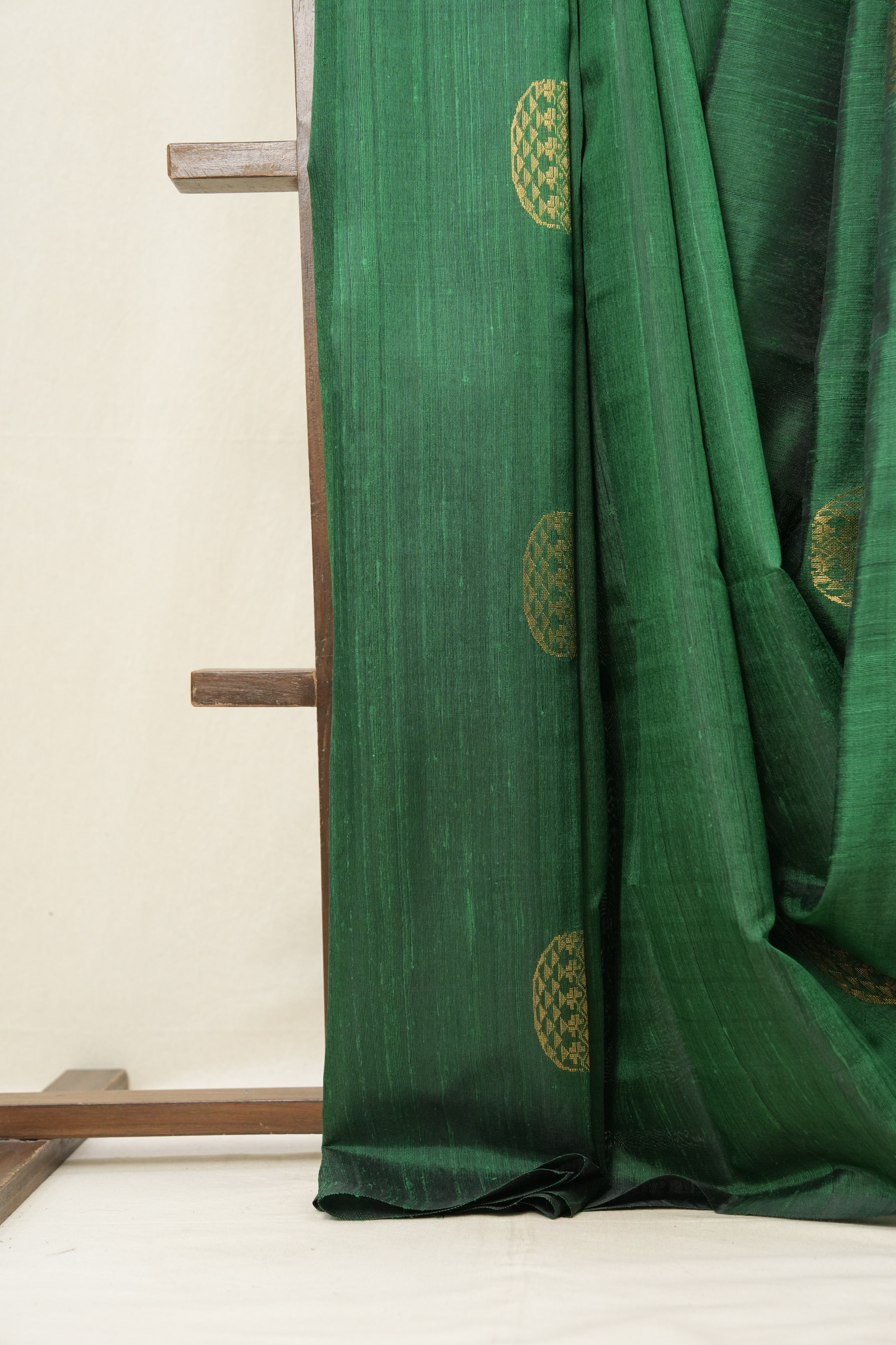 Green Raw Silk Saree - SRGRSS821