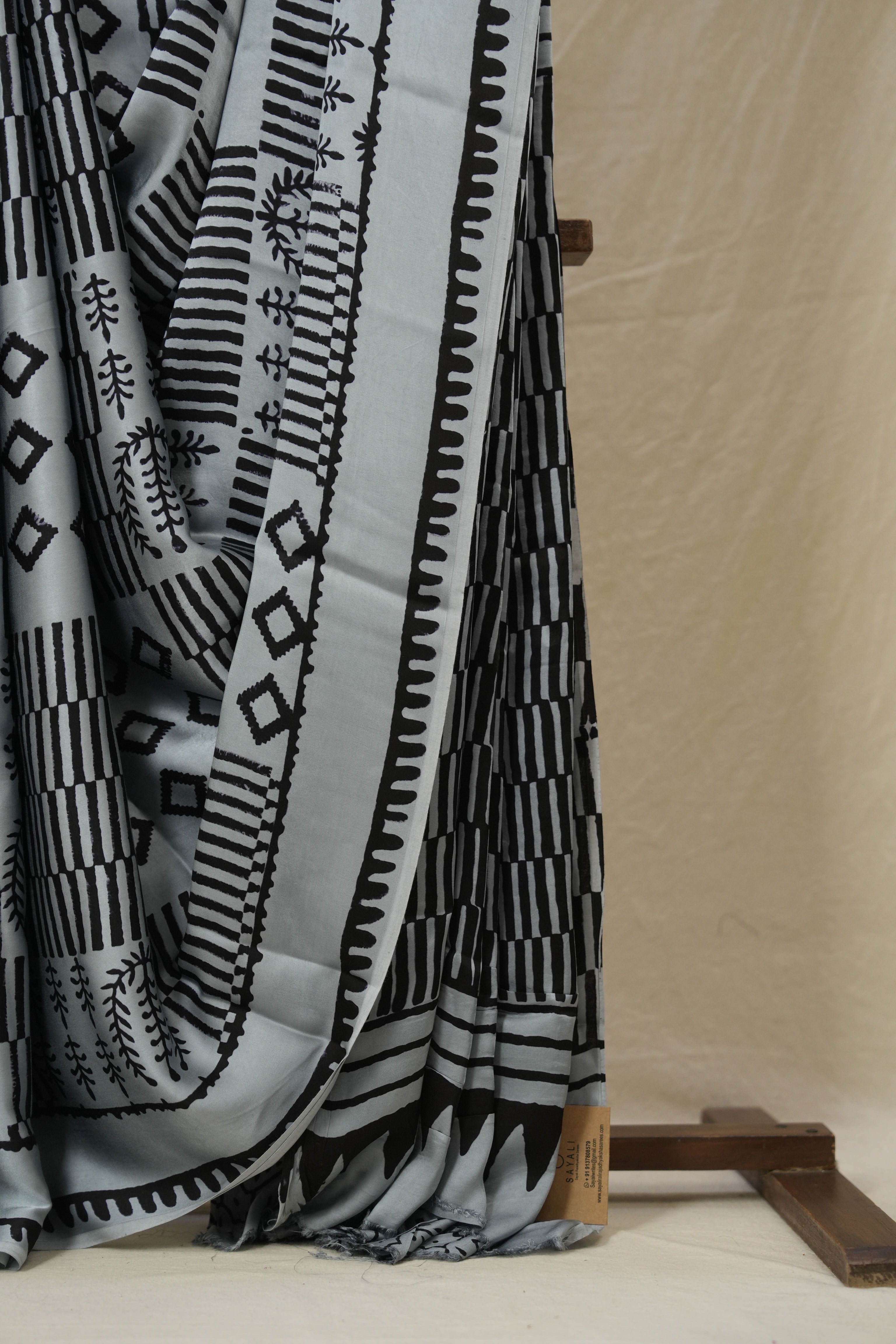 Metallic Grey HBP Modal Silk Saree - SRMGMSS610