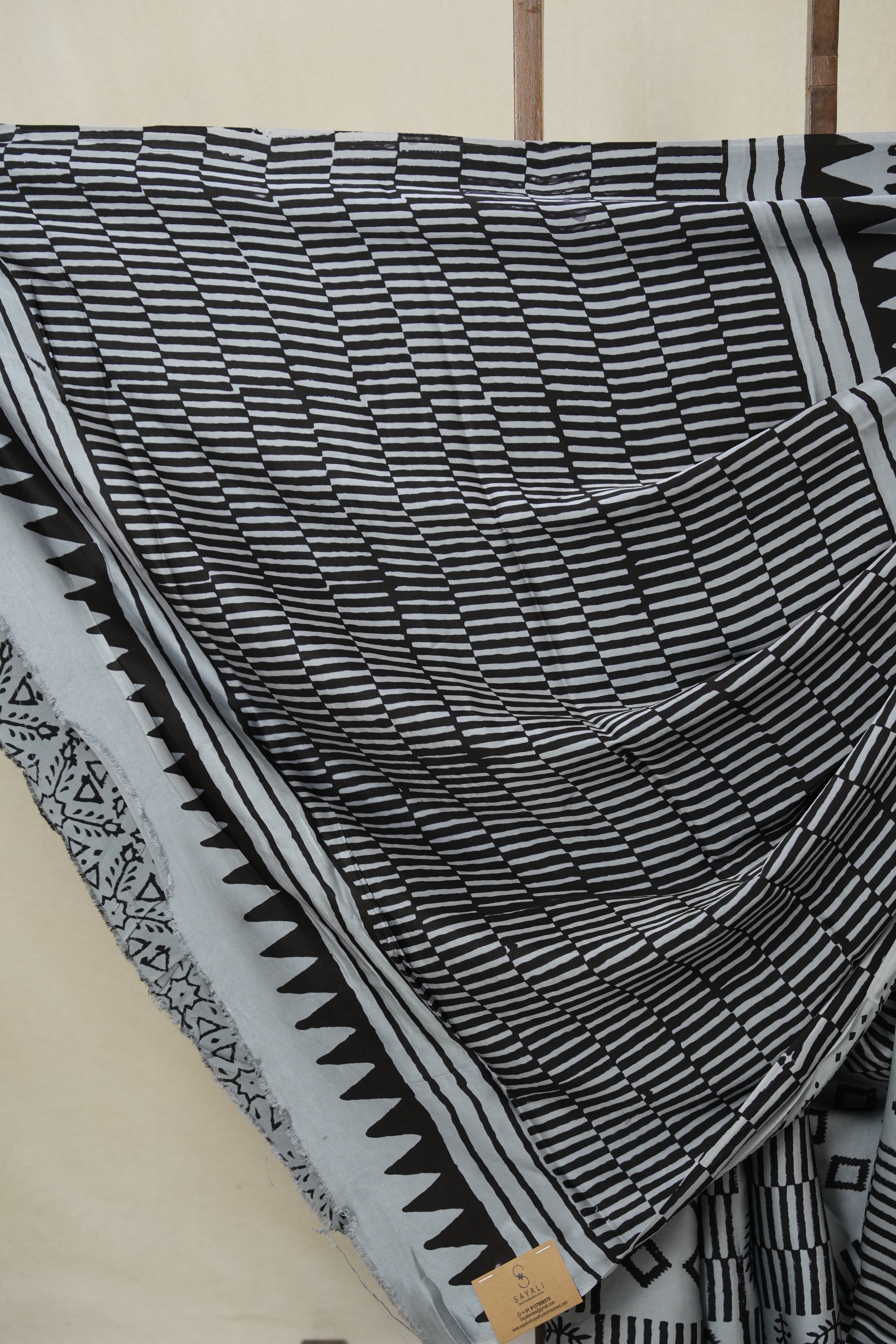 Metallic Grey HBP Modal Silk Saree - SRMGMSS610