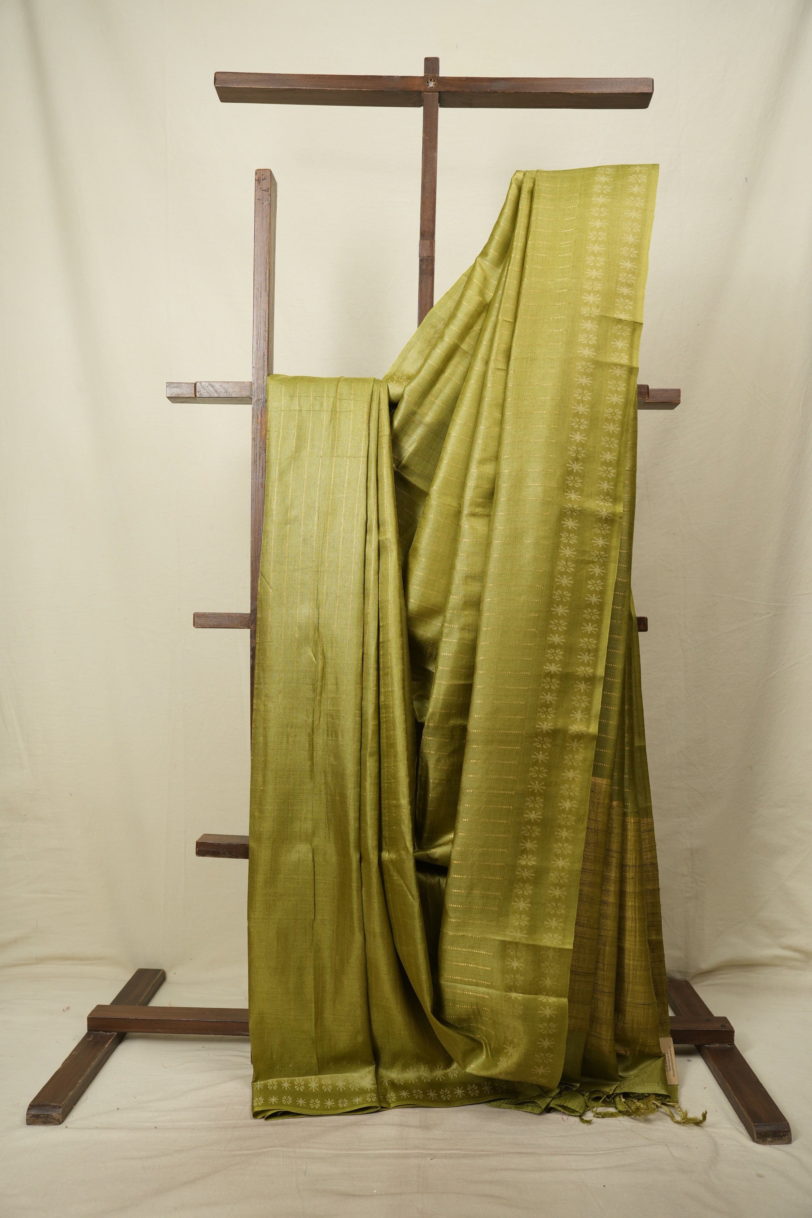Mehendi Green Tussar Silk Saree - SRMGTSS1959