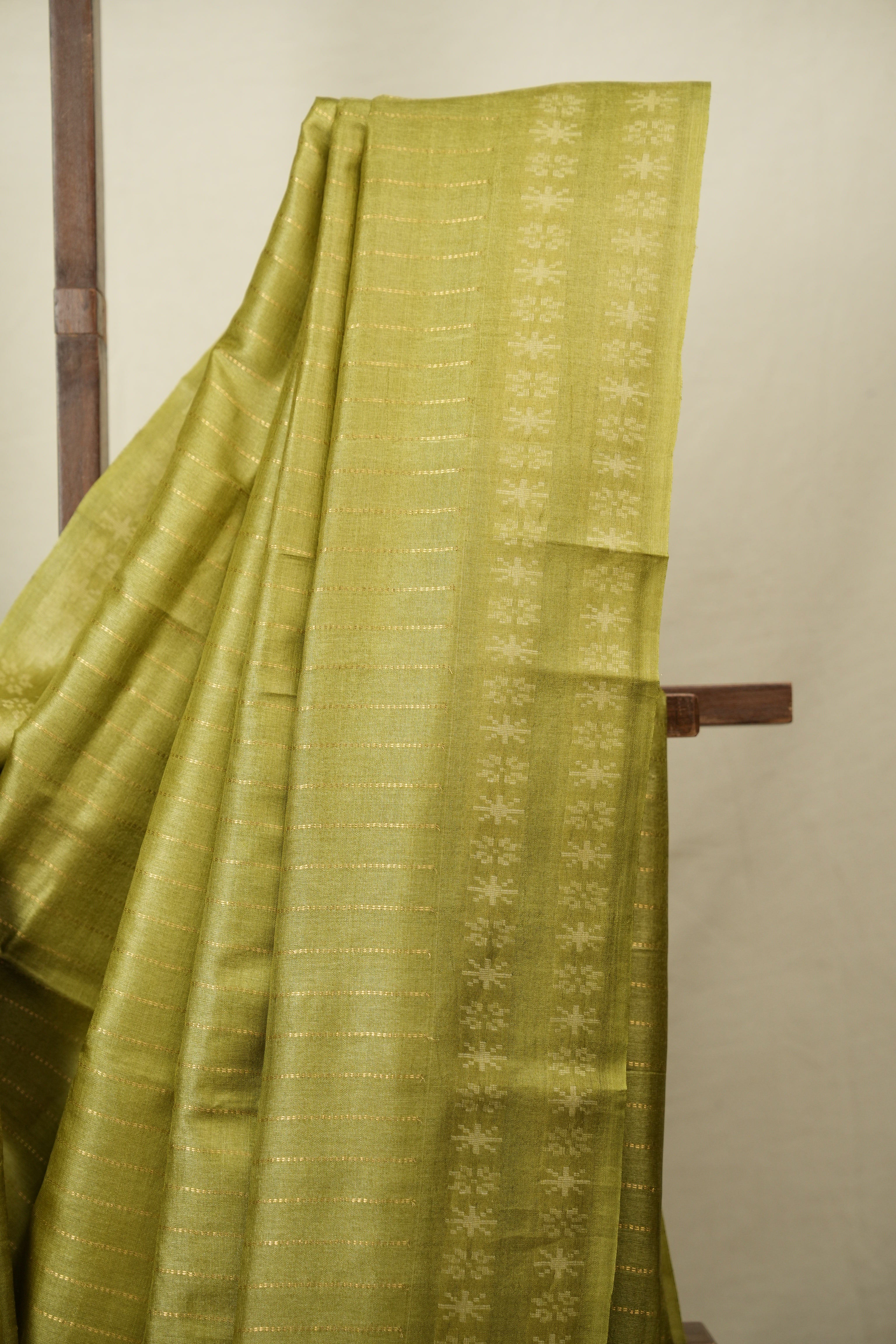 Mehendi Green Tussar Silk Saree - SRMGTSS1959