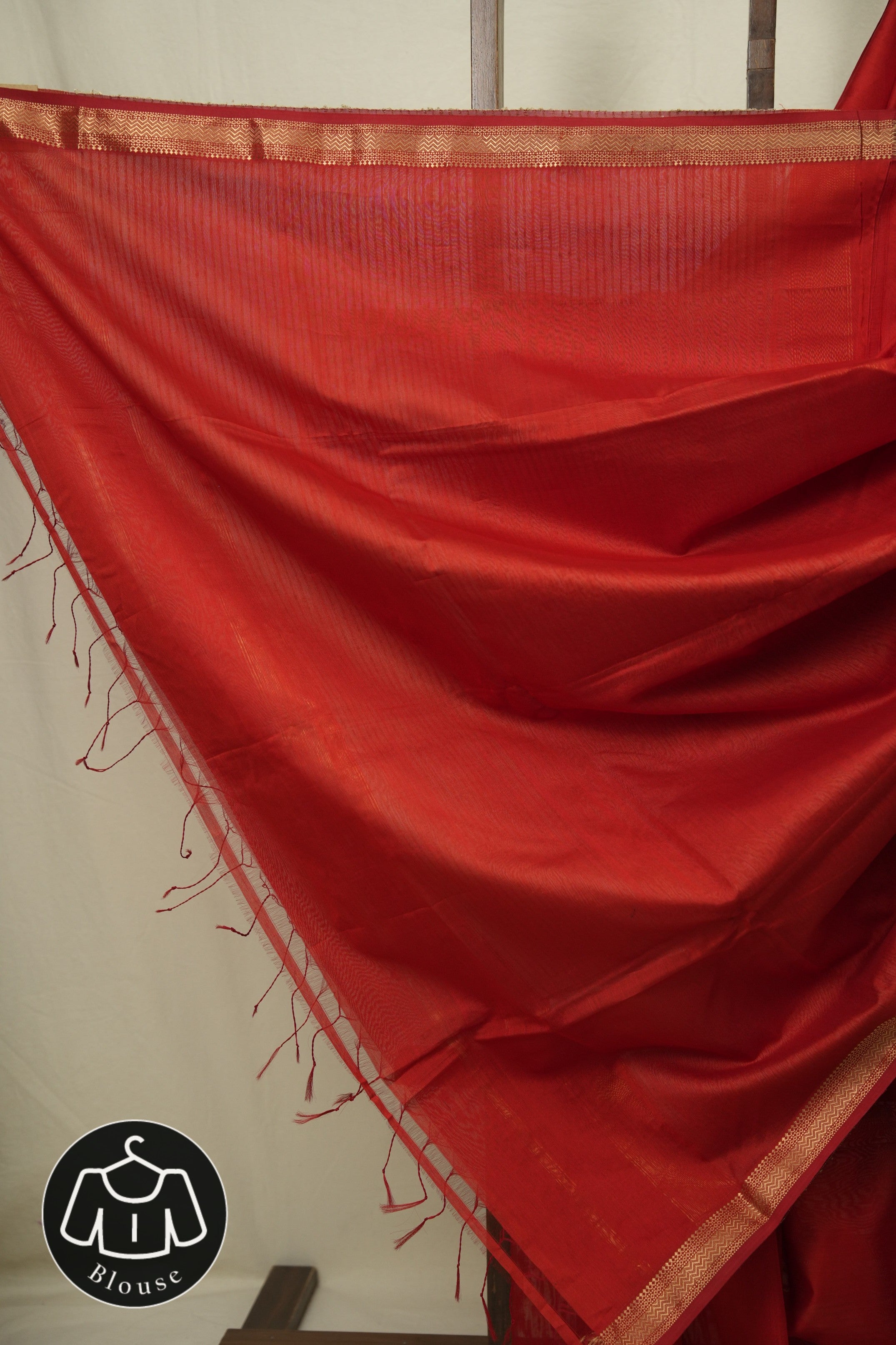 Red Maheshwari Saree - SRRMS1251