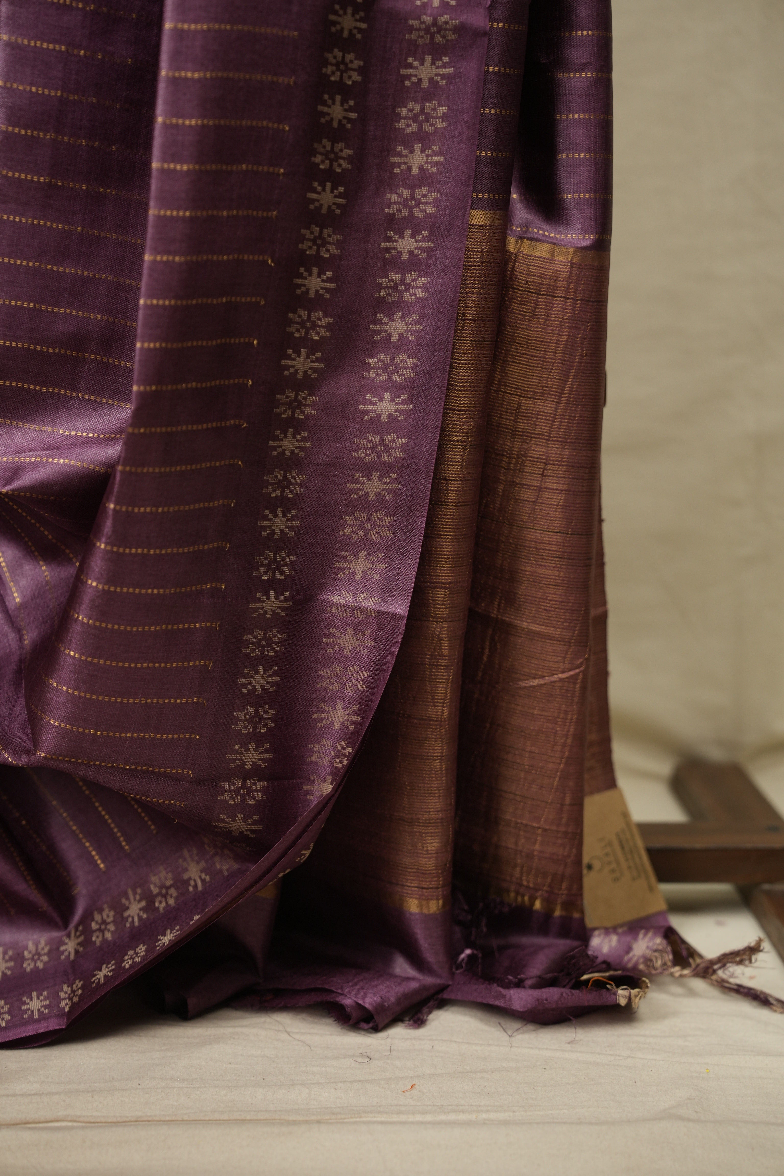 Dark Plum Tussar Silk Saree - SRDPTSS1963