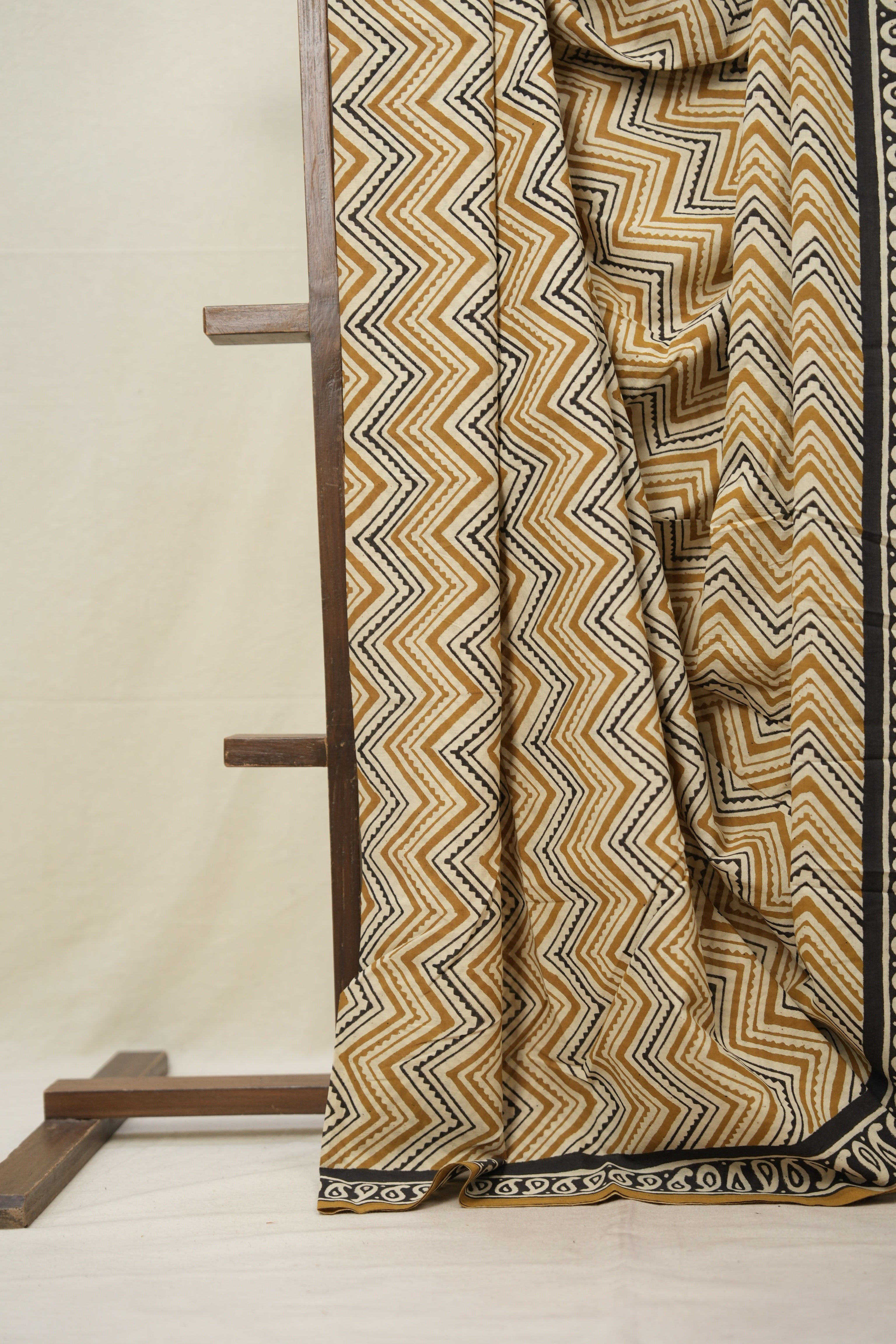 Mustard-Cream HBP Cotton Saree - SRMCCS3025