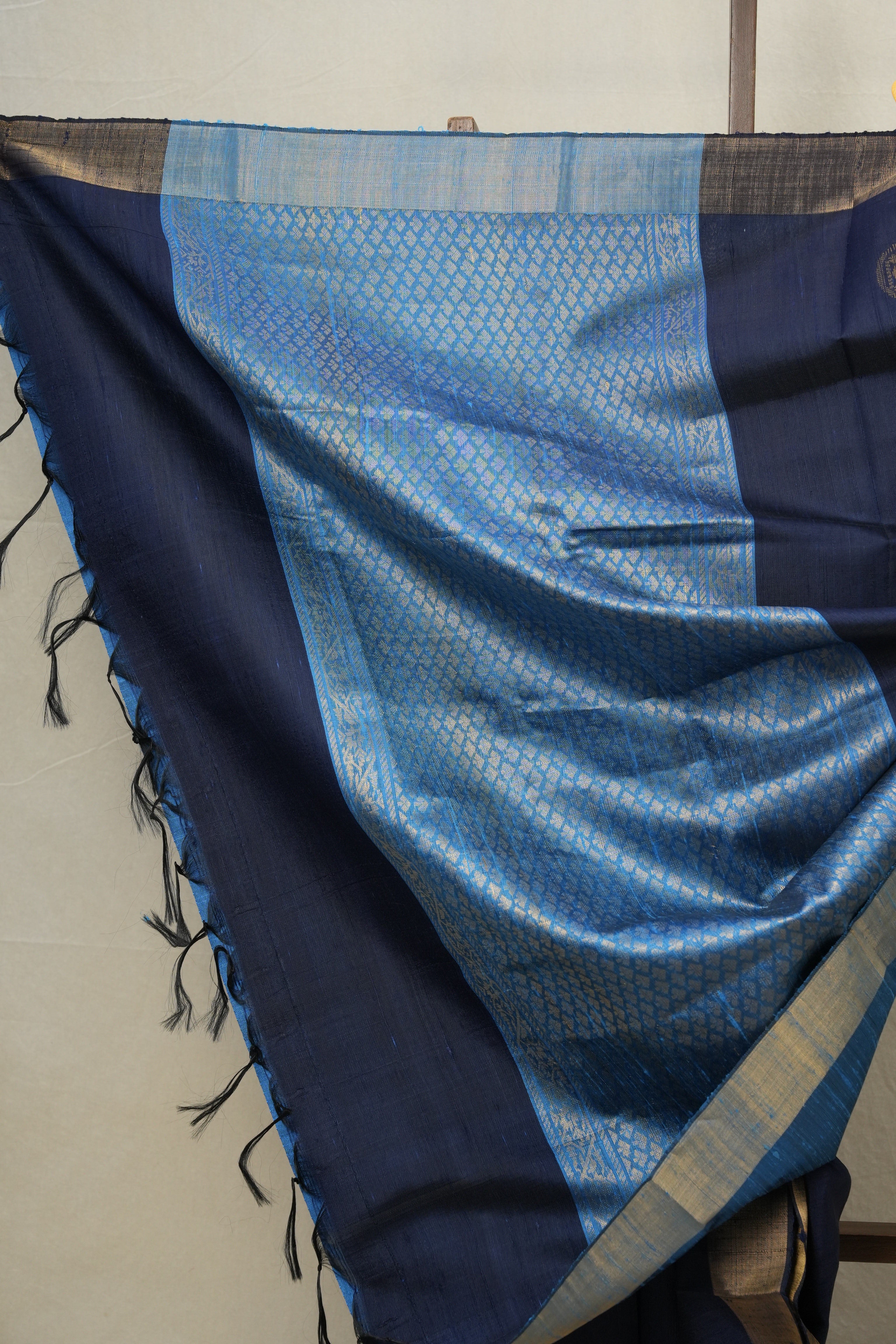 Dark Blue Raw Silk Saree - SRDBRSS802