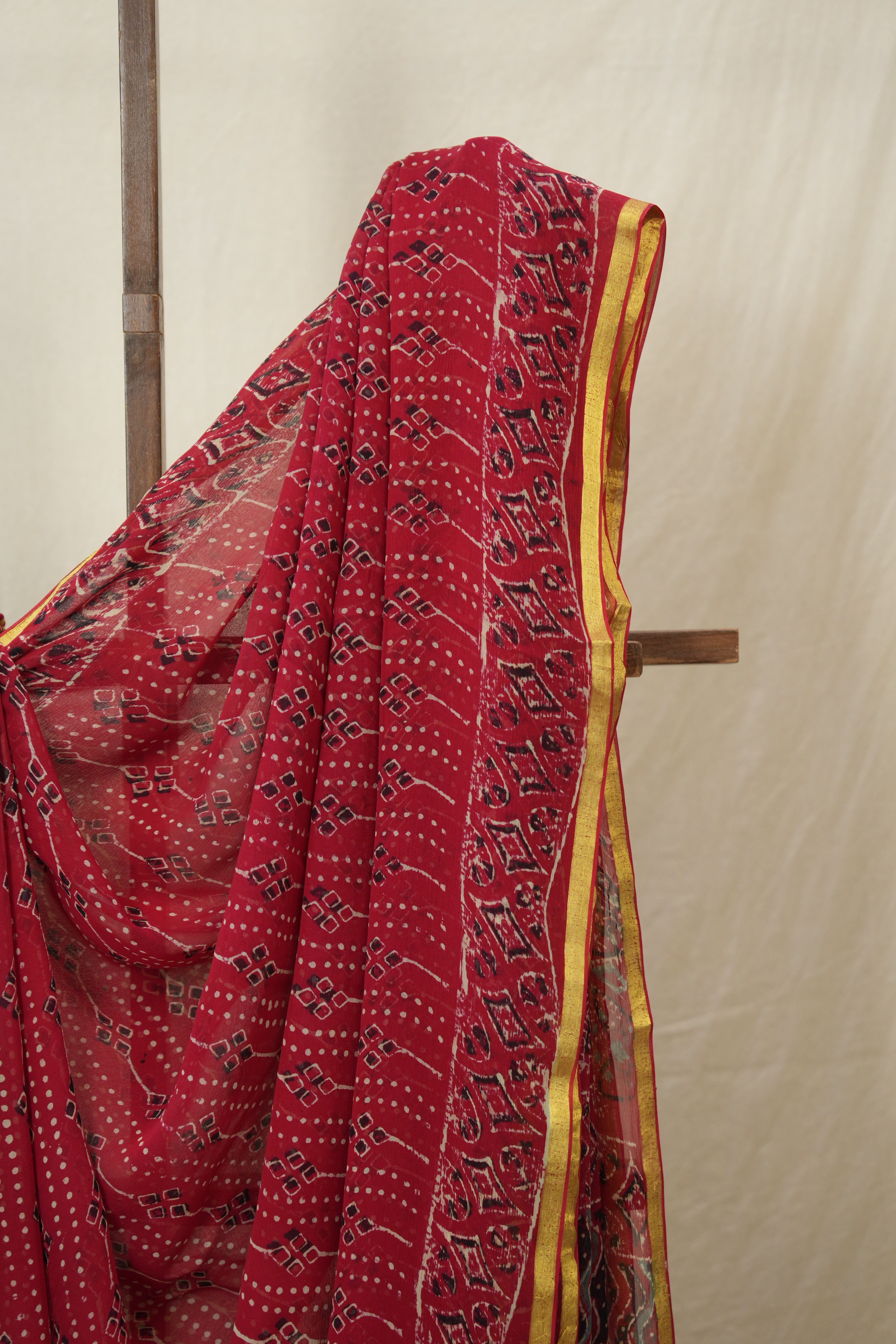 Red HBP Chiffon Saree - SRRHCS32