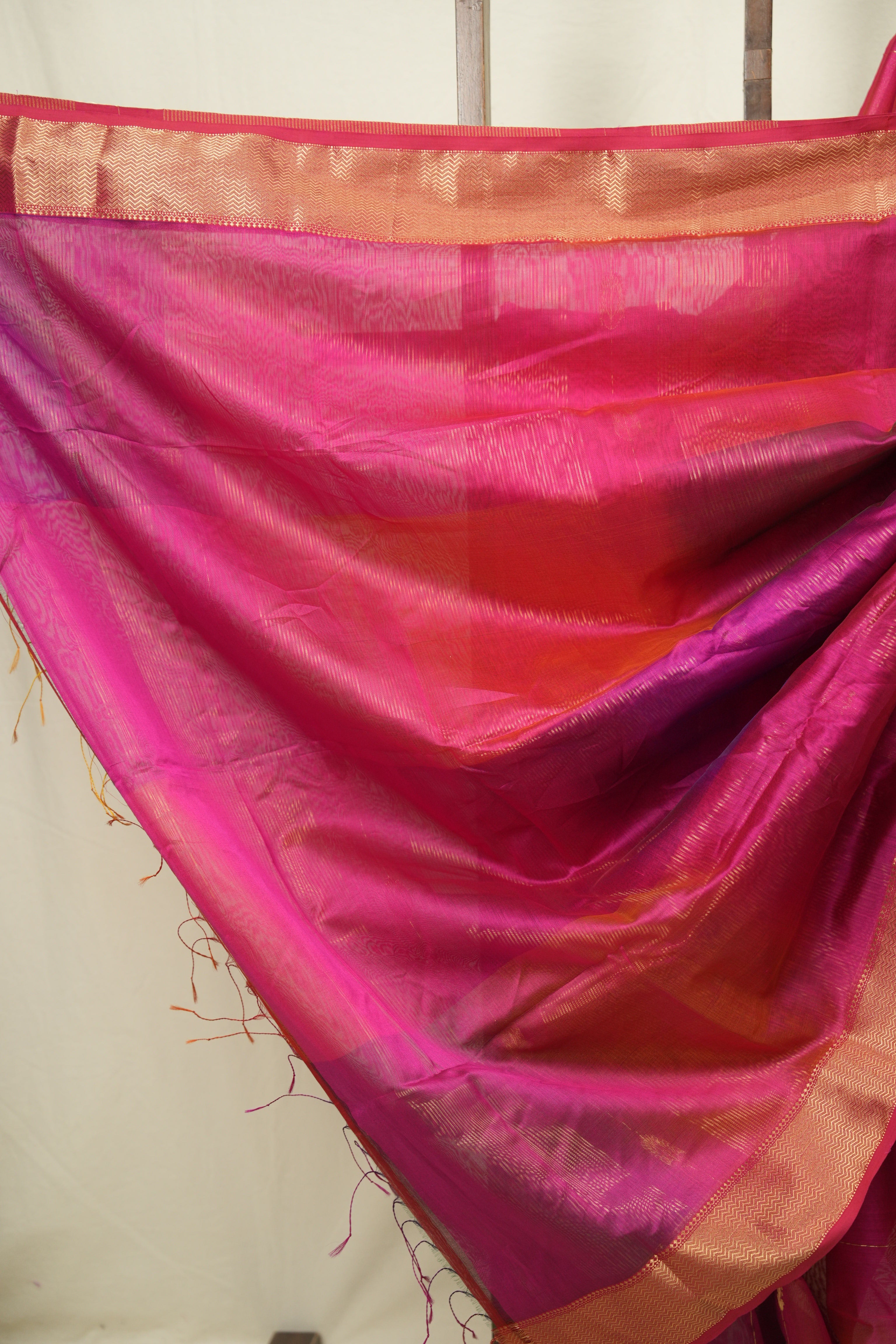Two Tone Rani Pink Maheshwari Saree - SRRPMS1278