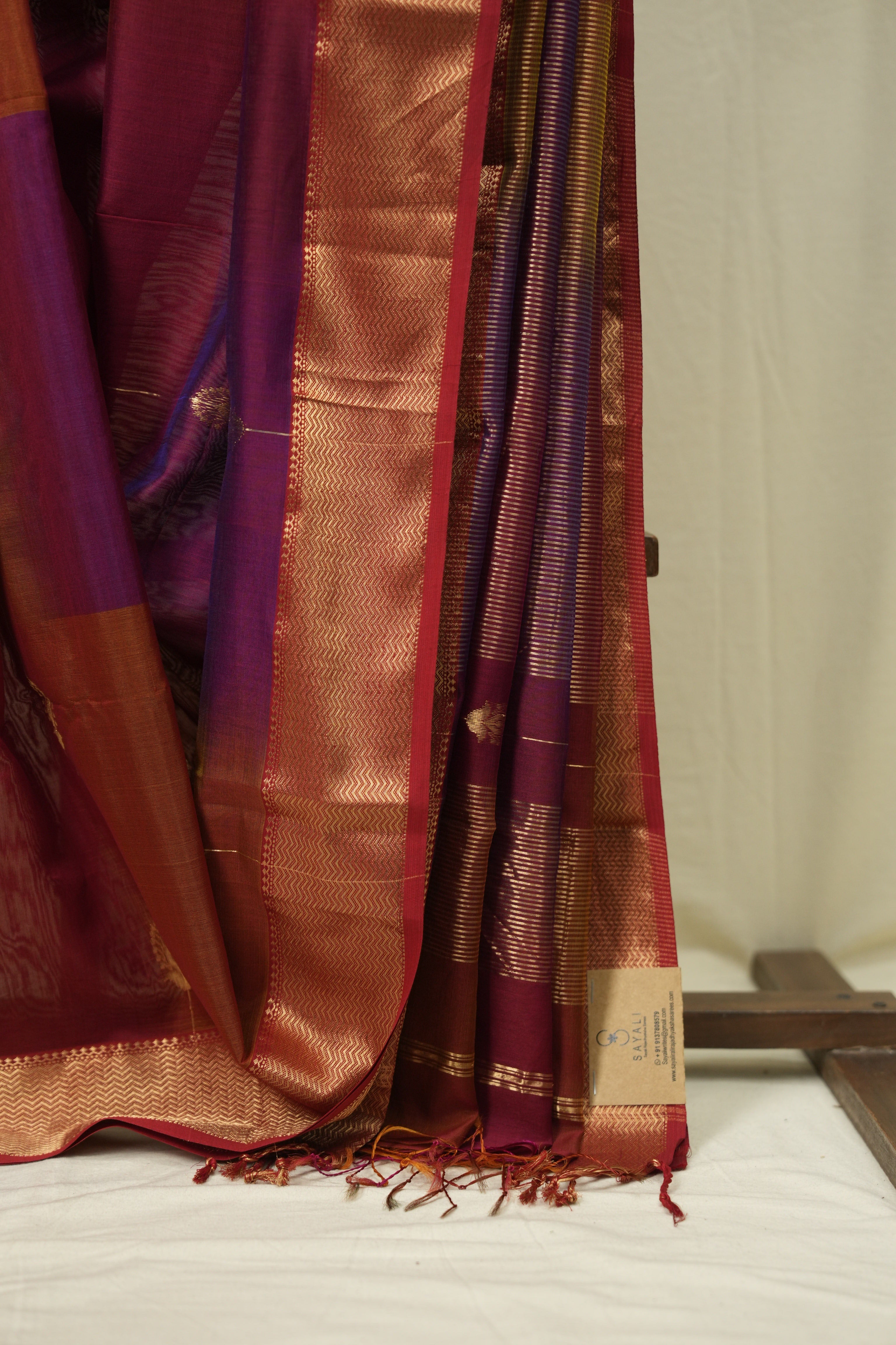 Two Tone Maroon Maheshwari Saree - SRTTMMS1273