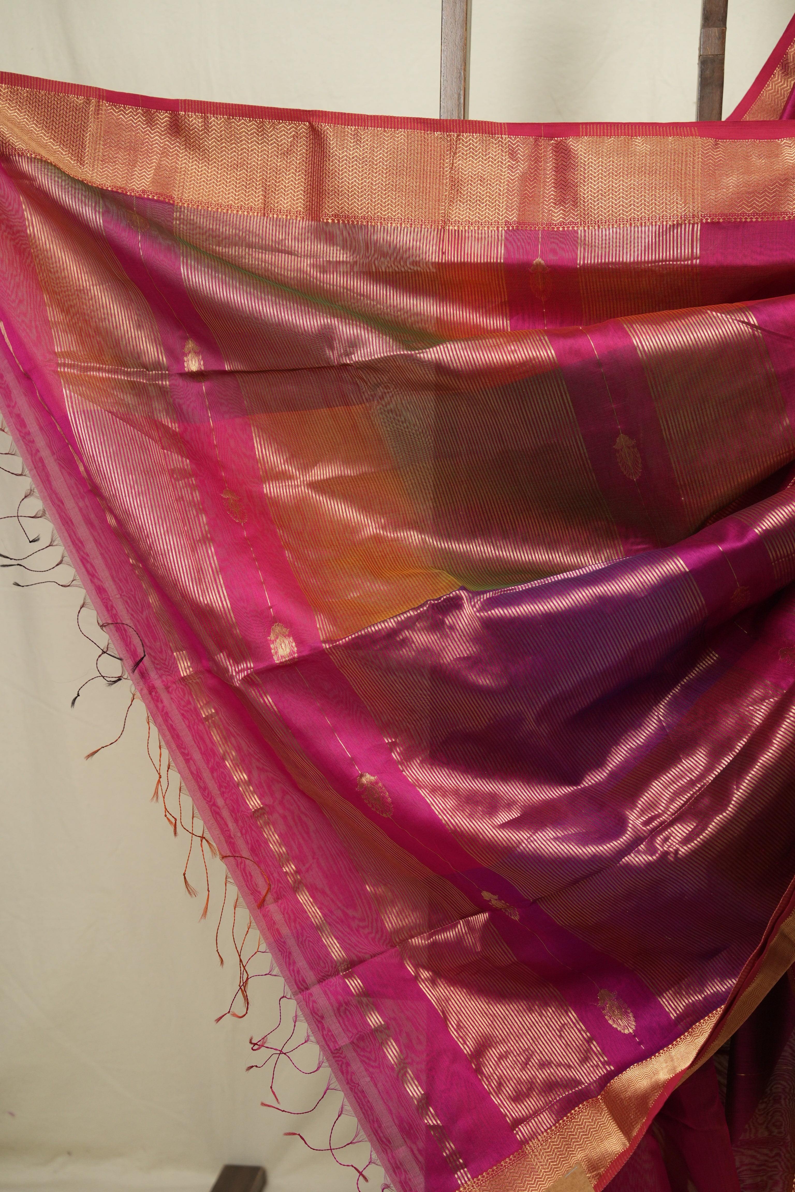 Two Tone Pink Maheshwari Saree - SRTTPMS1275