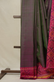 Dual Tone Rajkot Patola Silk Saree - SRMDTRPSS567