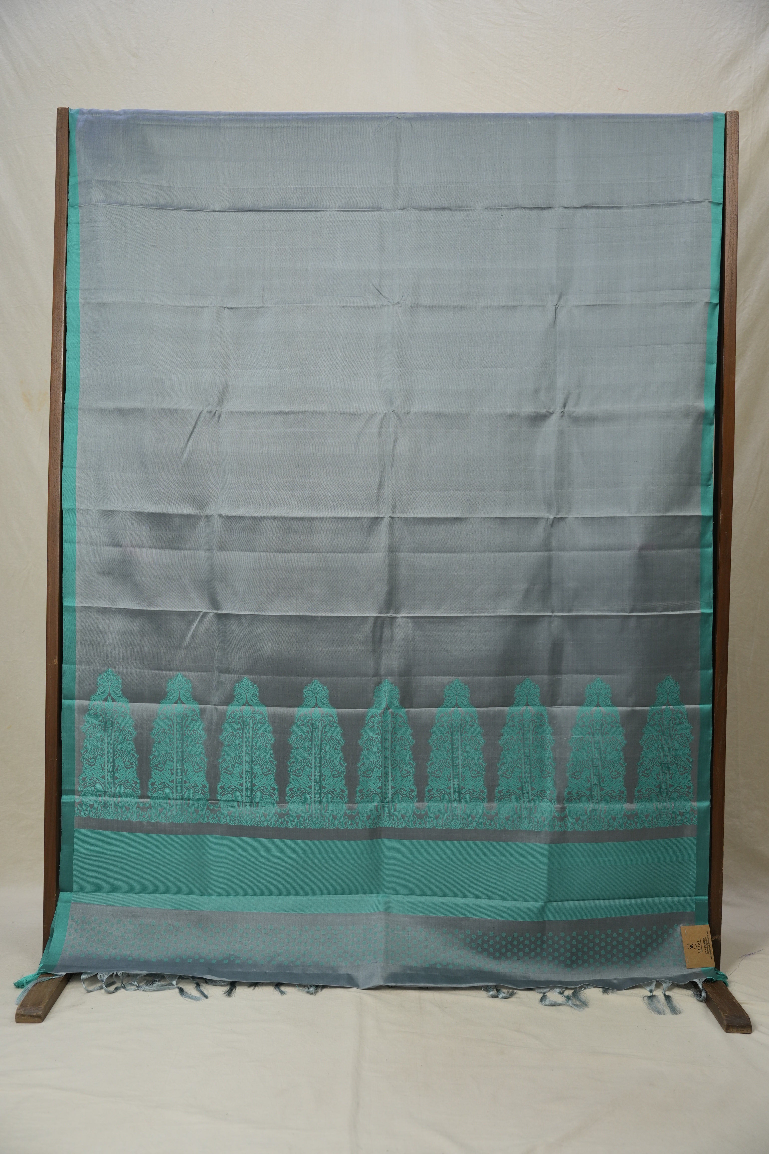 Ash Grey Kanjivaram Silk Saree - SRAGKSS984