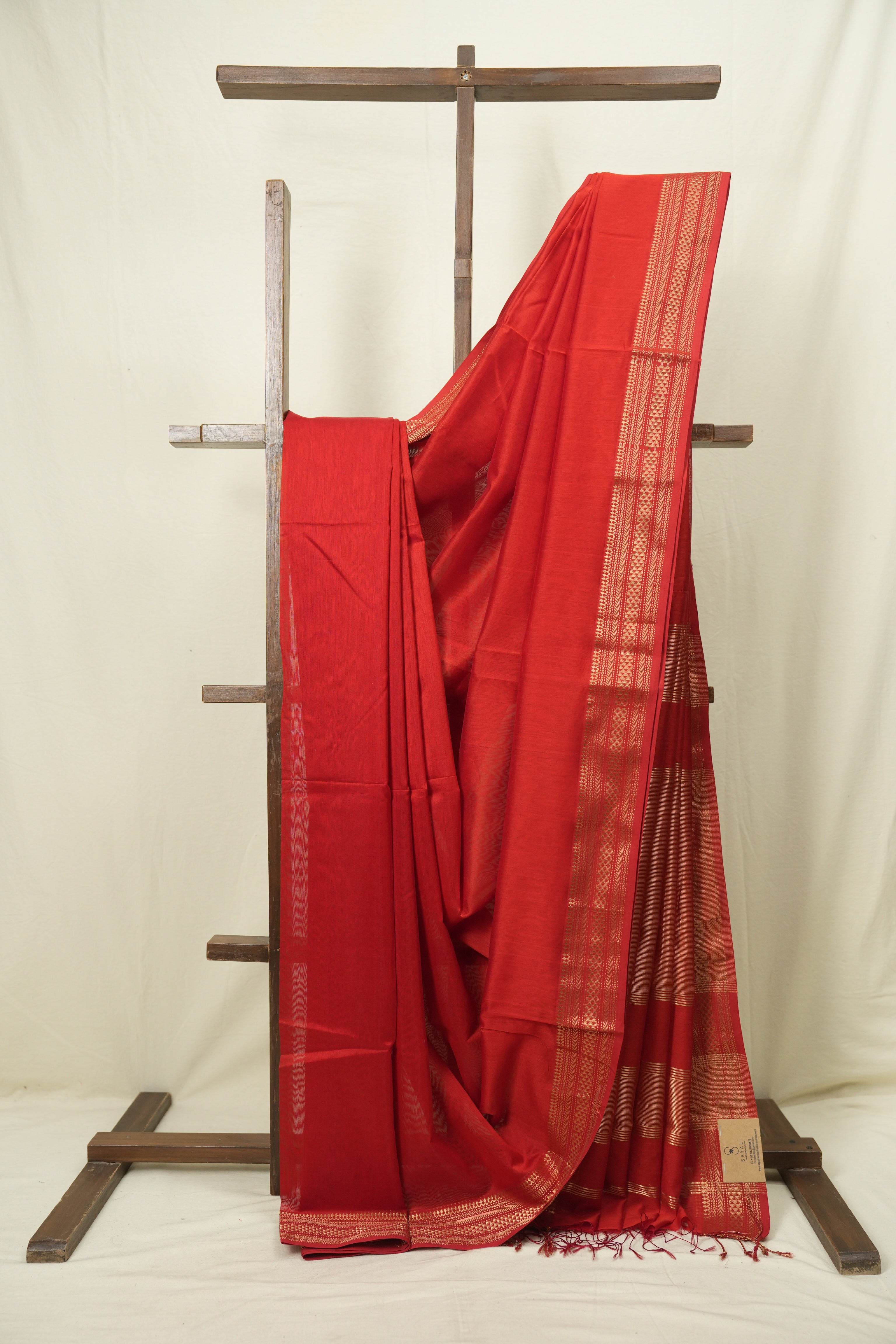 Red Maheshwari Saree - SRRMS1270