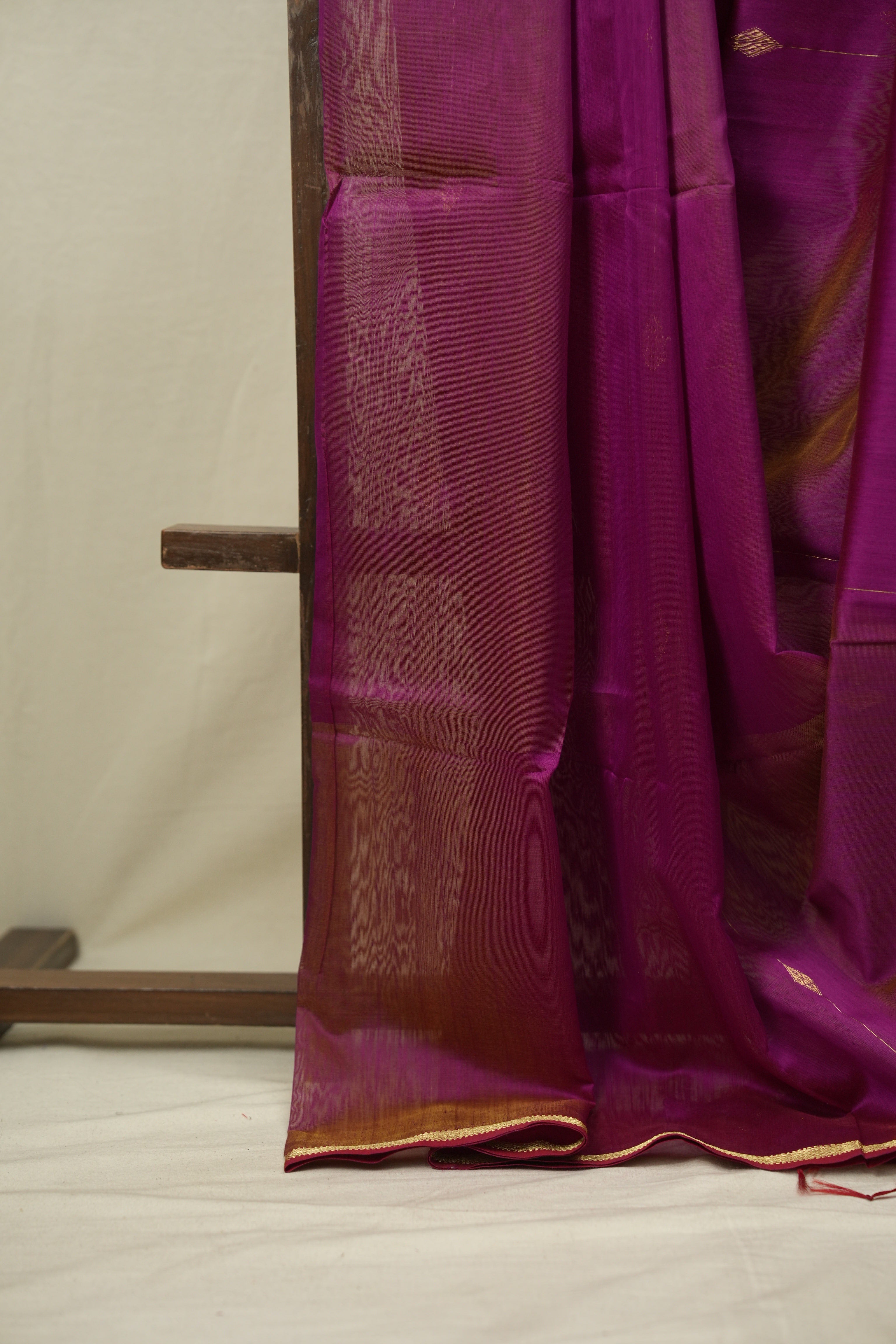 Magenta Maheshwari Saree - SRMMS1264